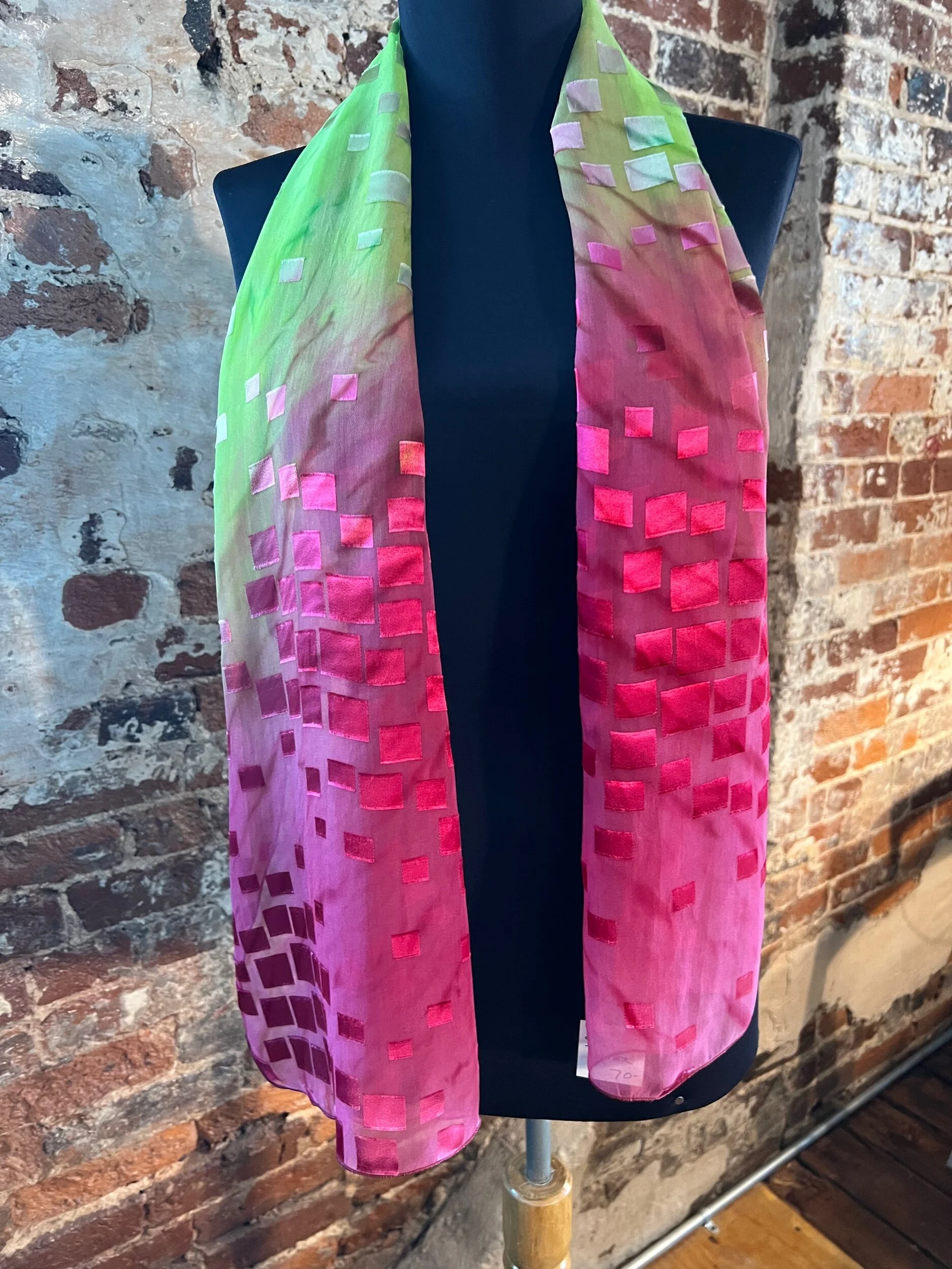 8CBF1B29-58B8-4200-B56A-A99982AD6E66