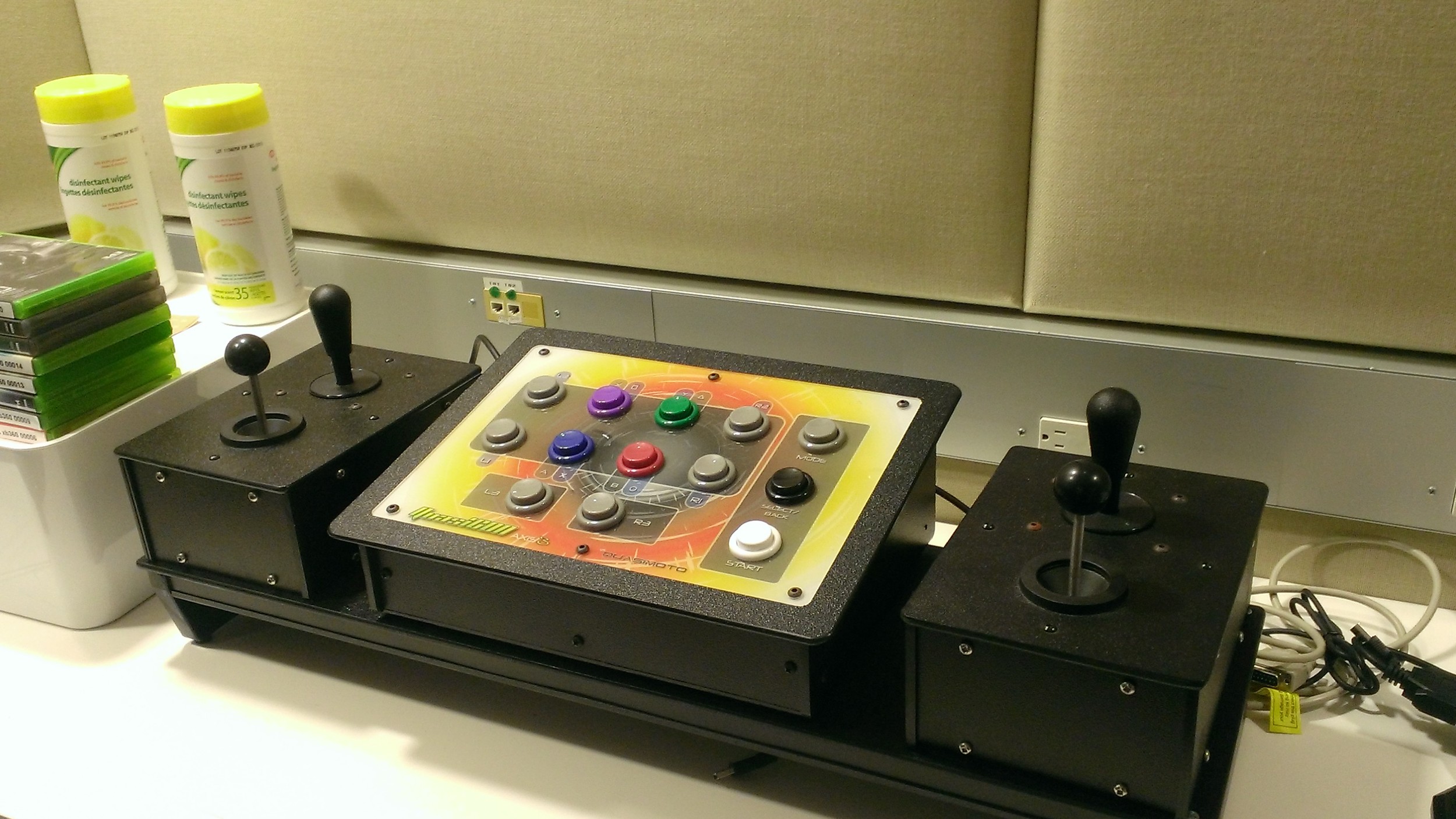 The third control pad, similar to a fighting stick, was not attached to any game at the University of Toronto, but is completely customizable.