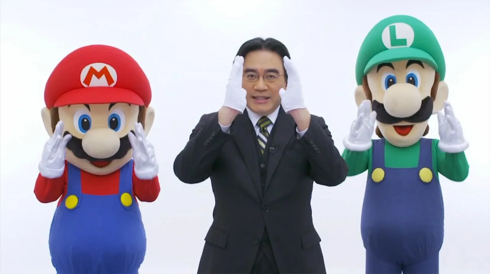 Seriously, this guy was the CEO of a multi-billion dollar corporation, and he decided to do nonsense like this.