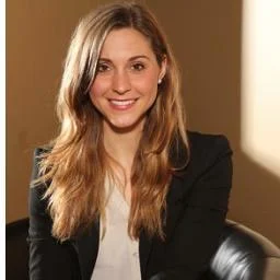 21 Career Questions With Victoria Barnaby, Startup Marketing Director, Sports Radio Co-Host, Competitive Runner + Blogger