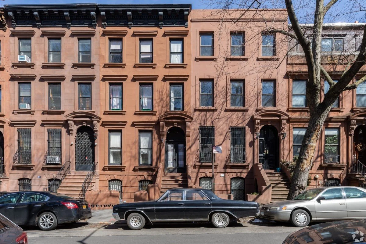10 Stunning Brownstones in NYC.jpg