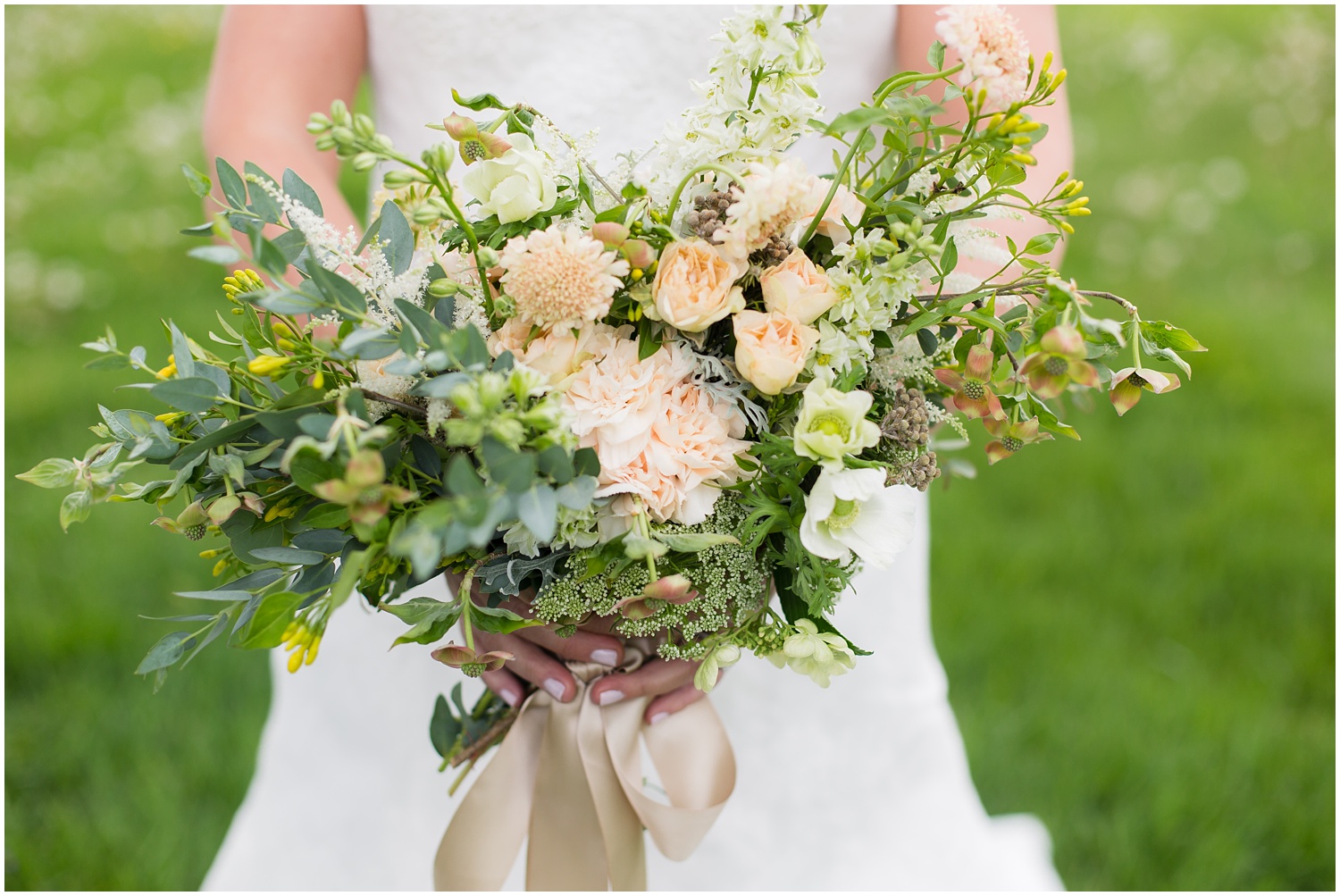Loose wedding bouquet with dogwood