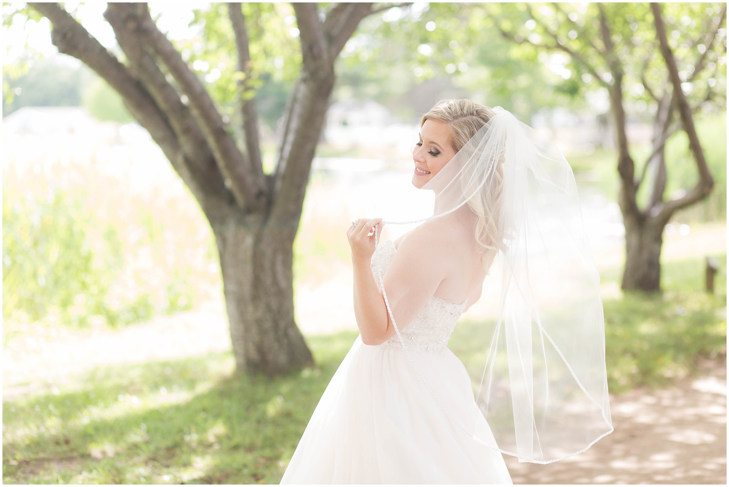 Morris County Wedding | NJ Wedding Photography |Bride and veil