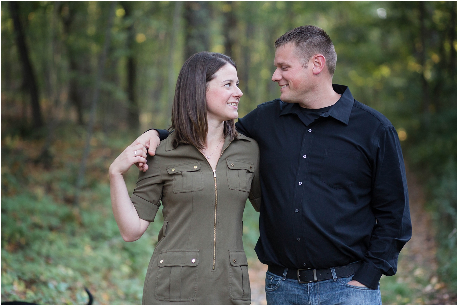 Fall engagement session in new jersey with dogs