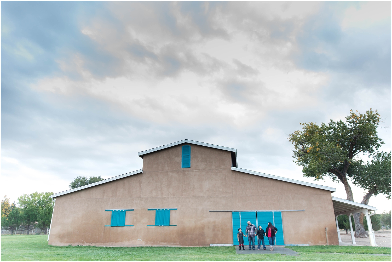 Hartnett Park Family Photos in Albuquerque New Mexico | Family of four photography