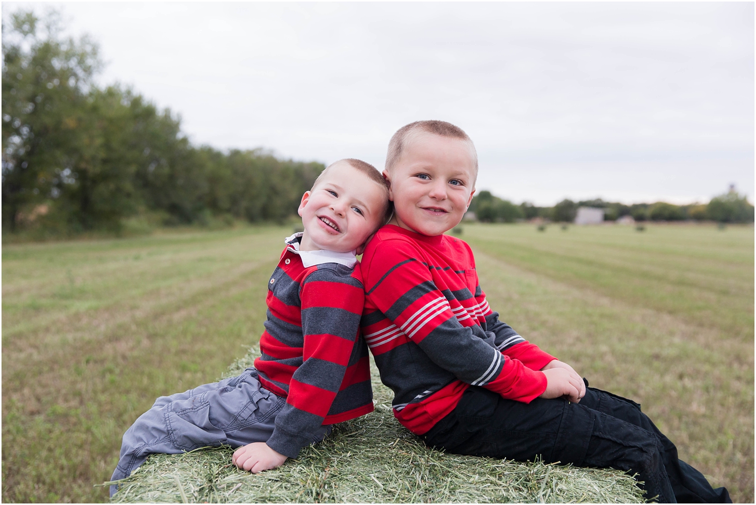 Los Poblanos Open Space Albuquerque Family Photography | Family of four photography