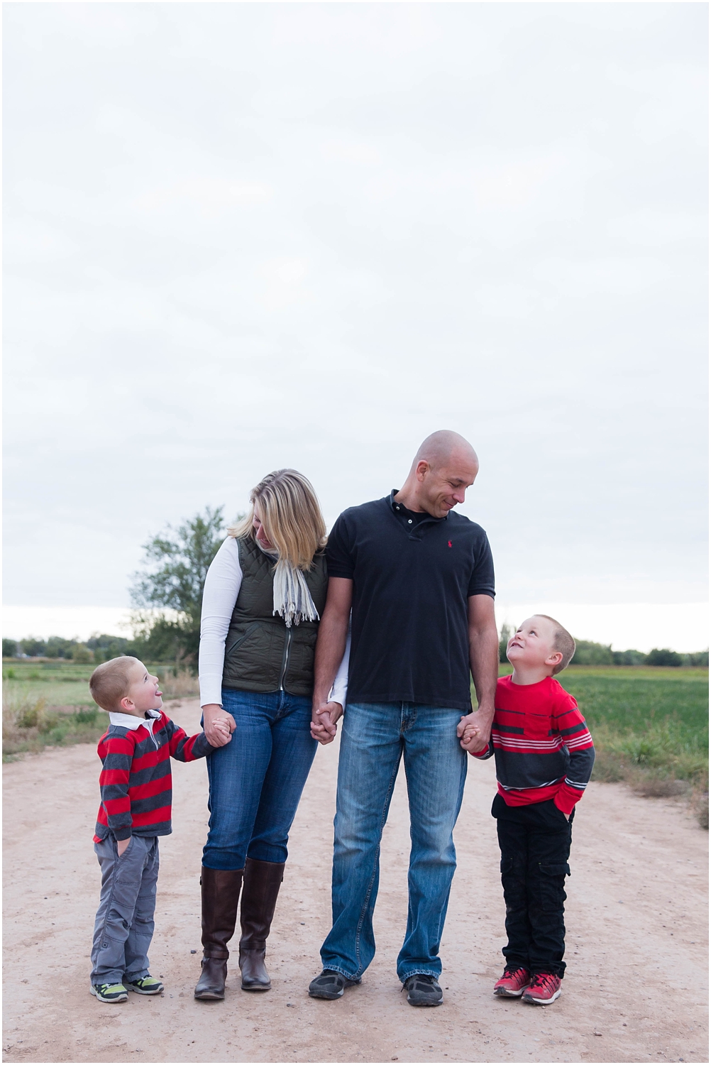 Los Poblanos Open Space Albuquerque Family Photography | Family of four photography