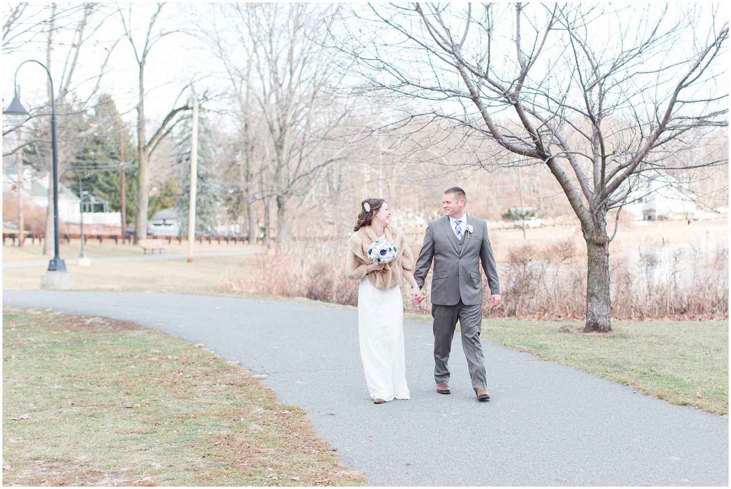 NJOutdoorWinterWedding_0110.jpg