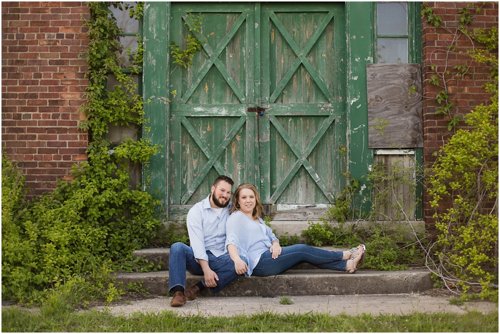 engagement photo of couple at Ft. Hancock Sandy Hook, NJ