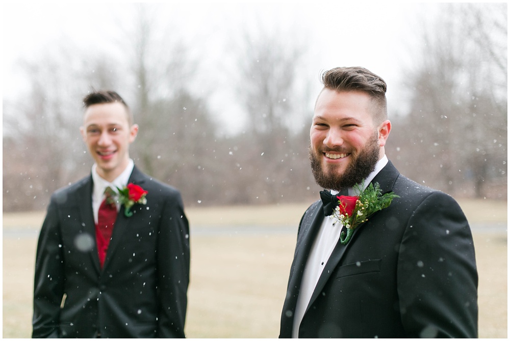 Snowy groomsmen portraits