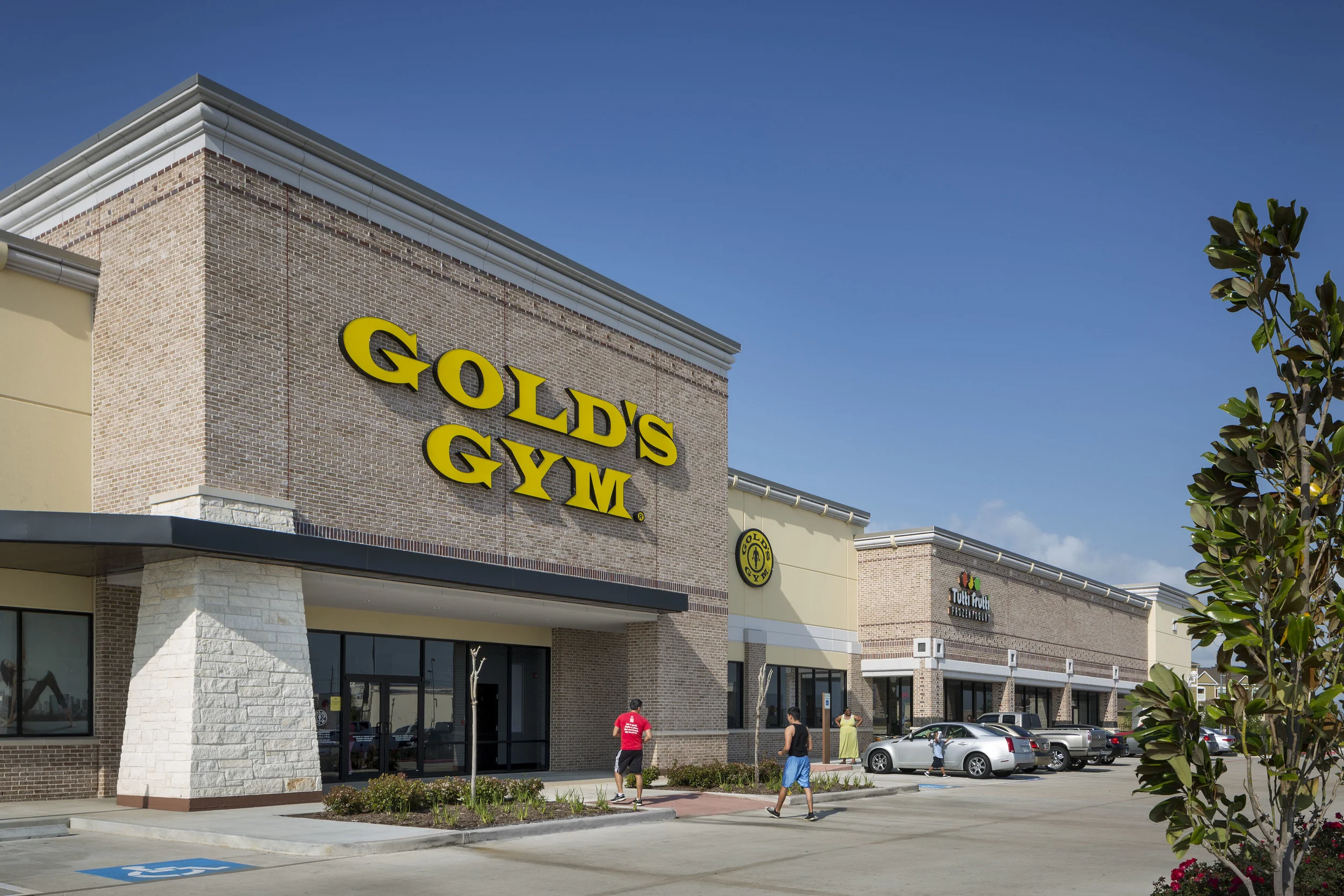 GoldsGym.jpg
