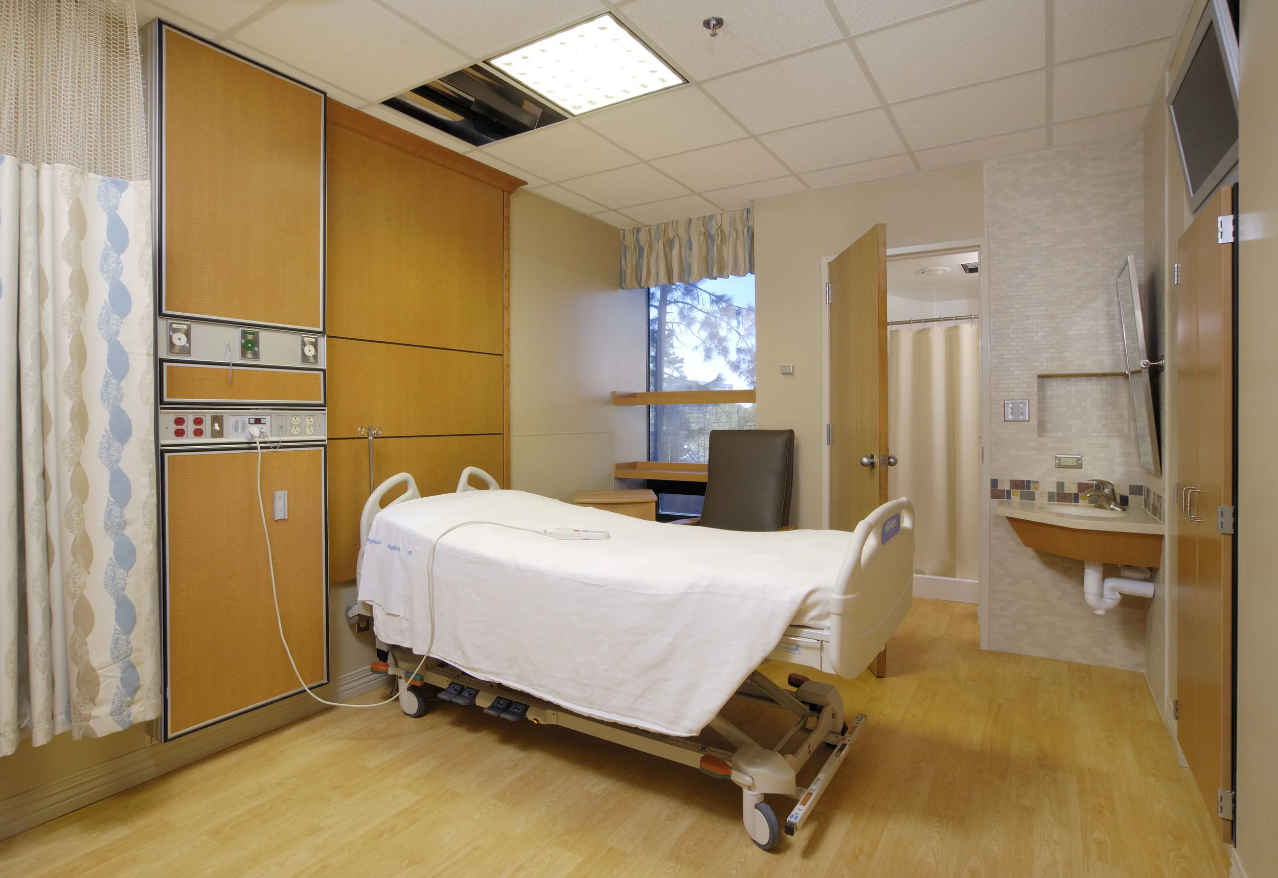 Houston Northwest Medical Center Patient Rooms
