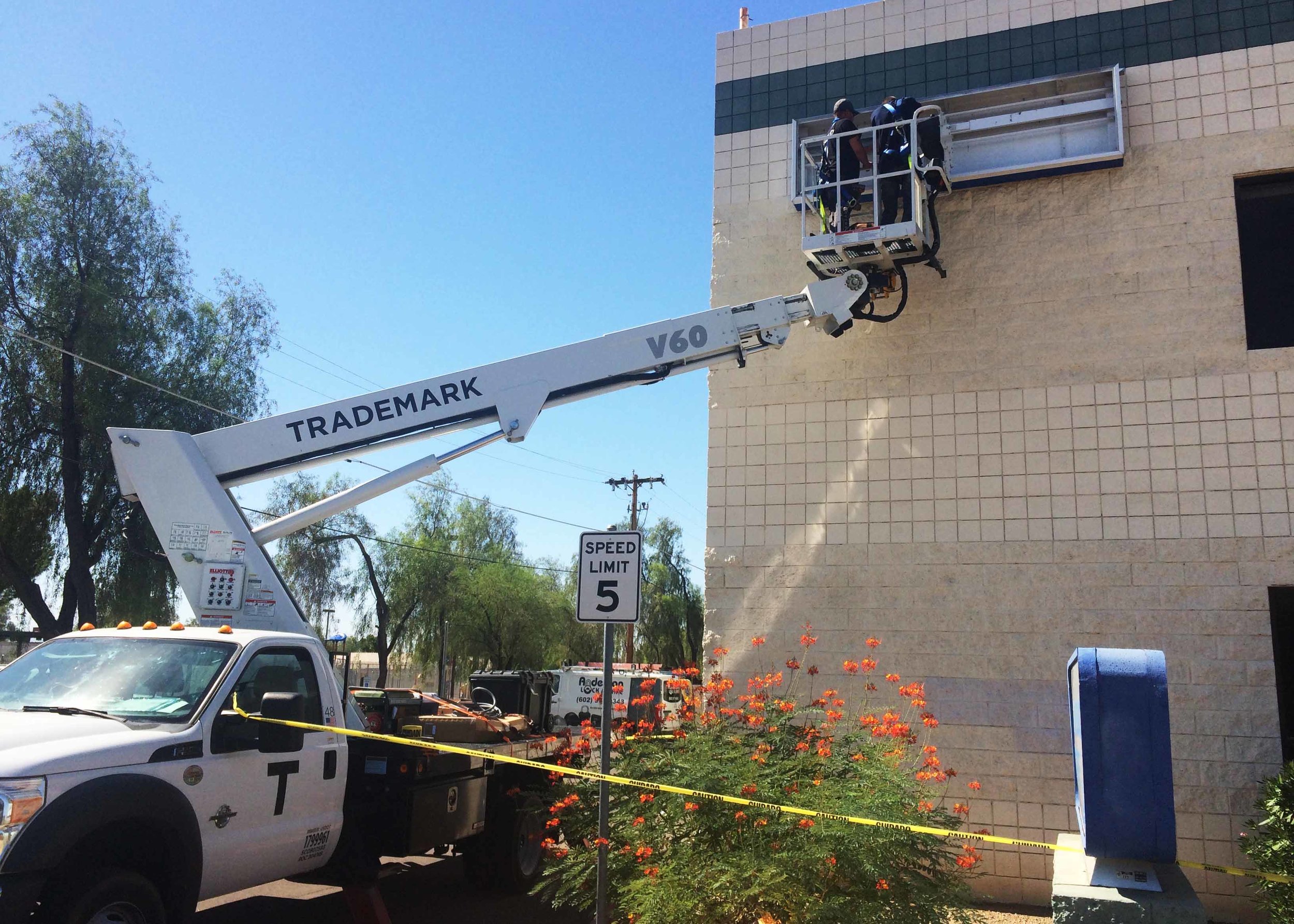 Sign removal North Sign 2 - AZACS Renovation Project.jpg