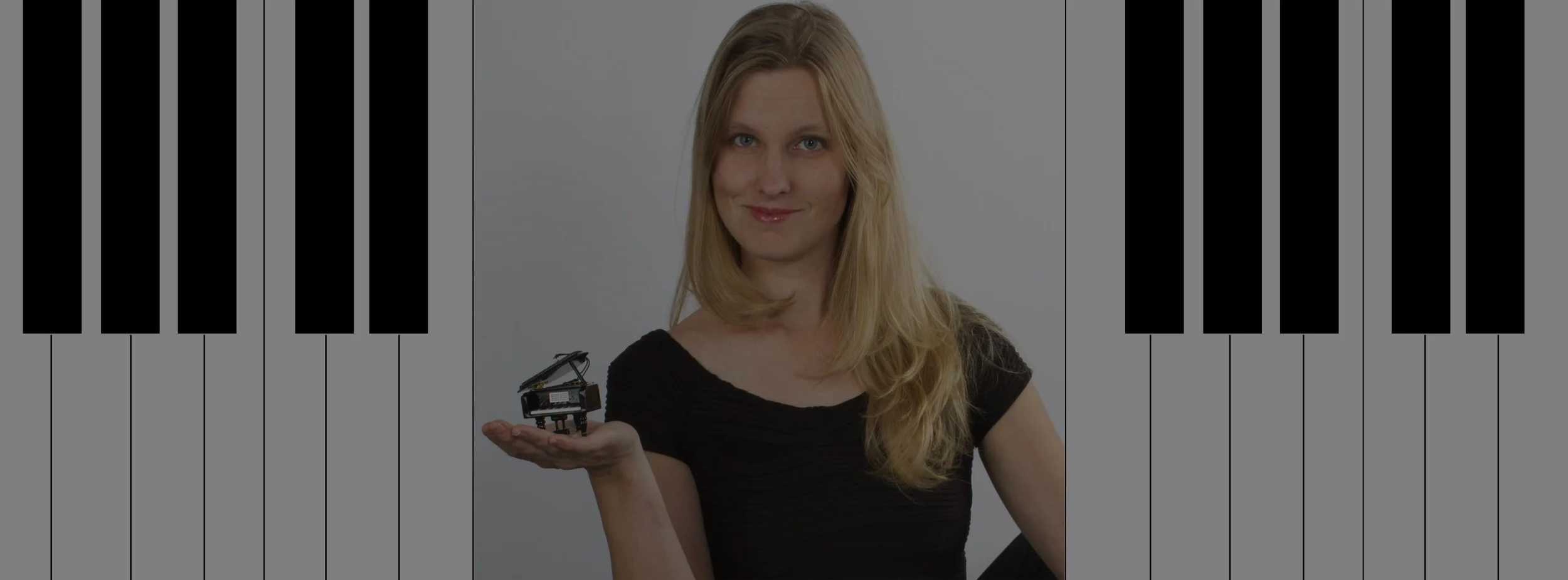 Pianist banner v2.jpeg