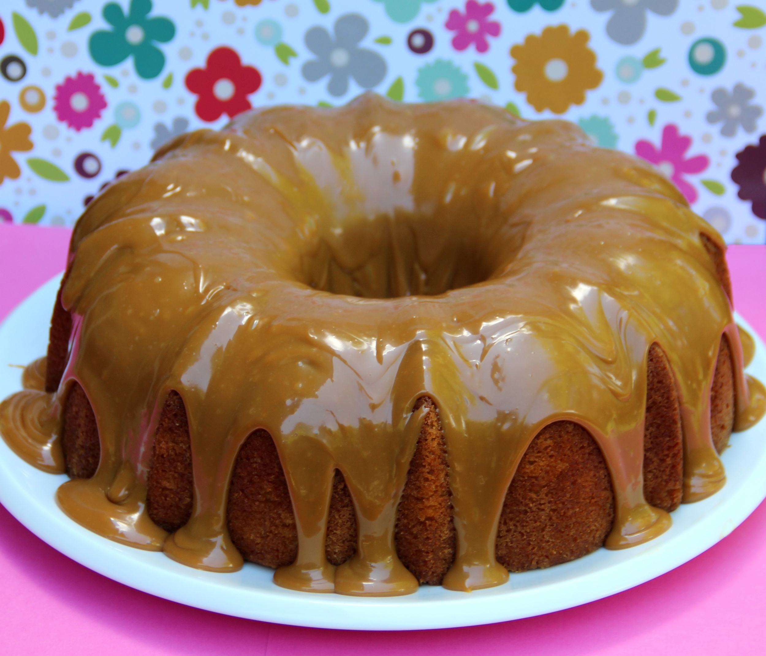 Caramel Cake : $24