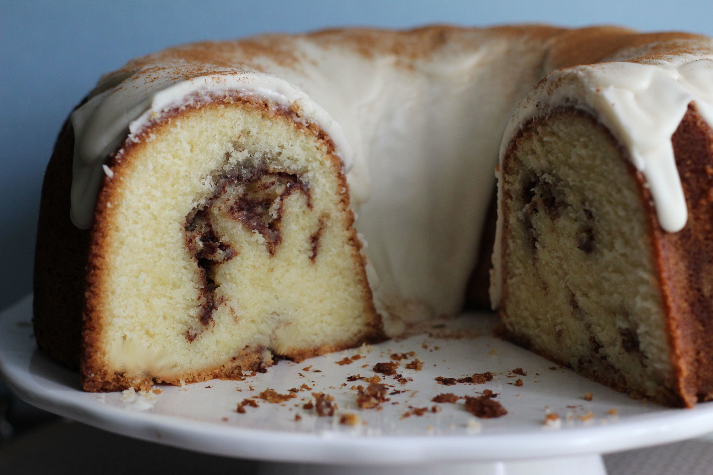 Cinnamon Roll Pound Cake : $24