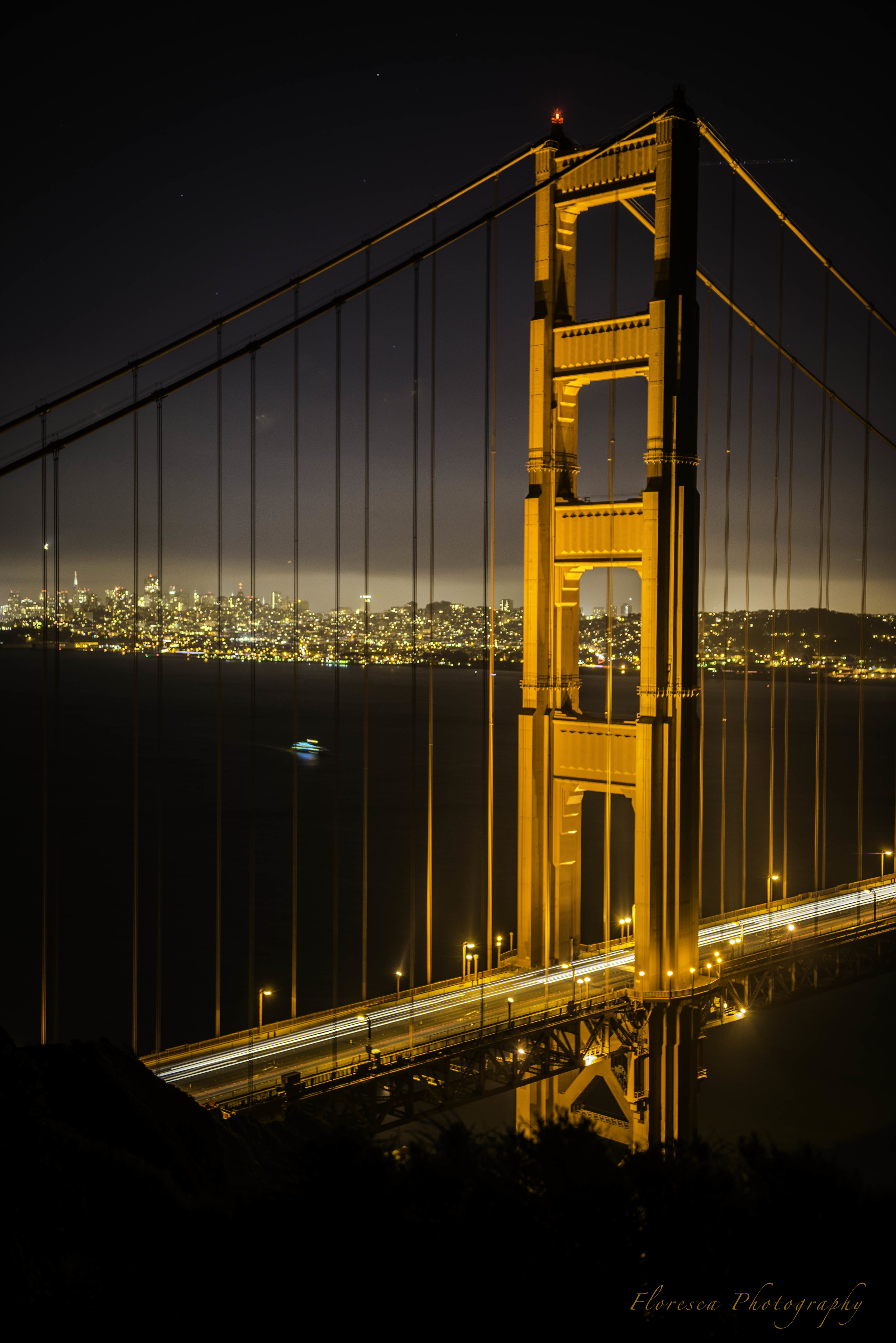 GoldenGateTowerAtNight.jpg