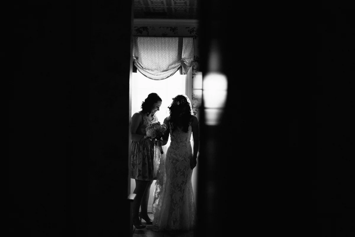 chip and melissa snowhill country club wedding-18.jpg