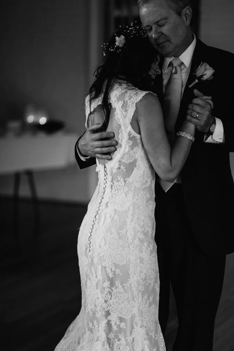 chip and melissa snowhill country club wedding-62.jpg