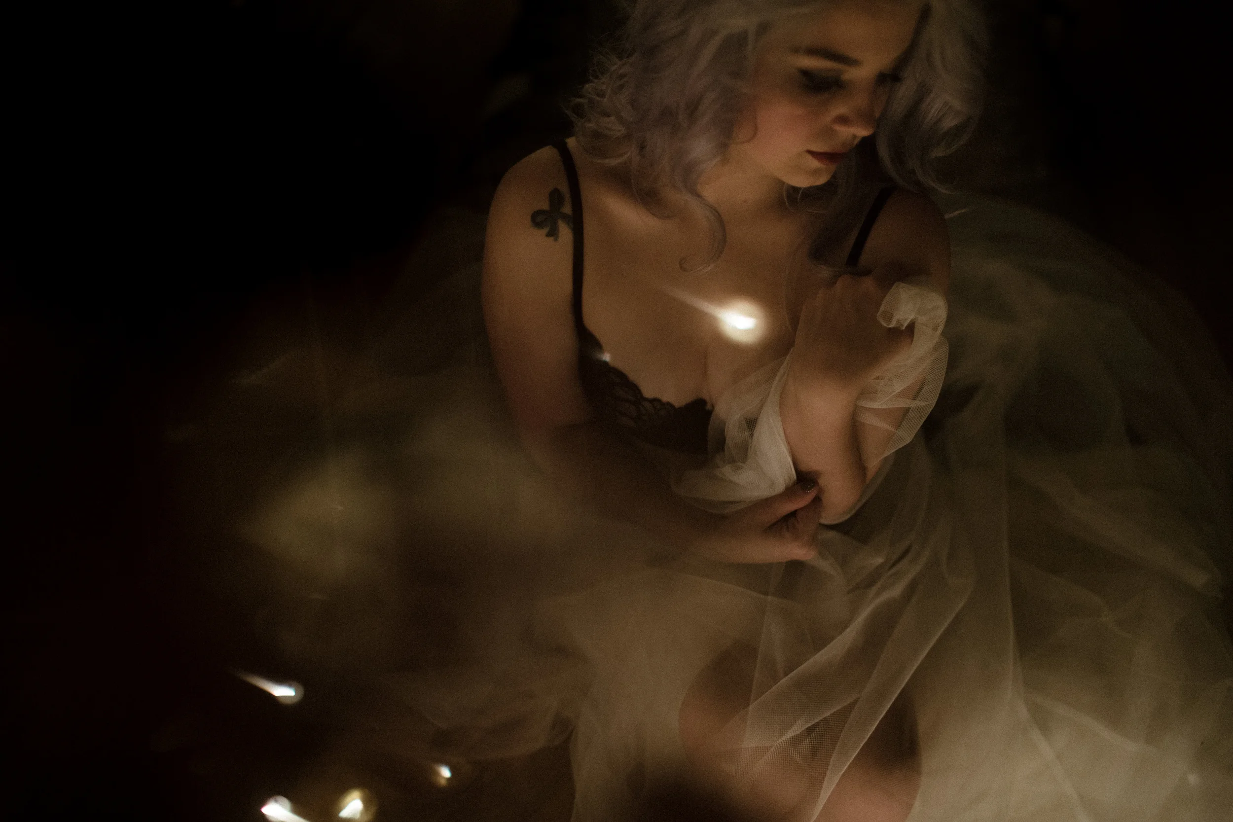 sarahcussonphotography_candlelightboudoir-4.jpg