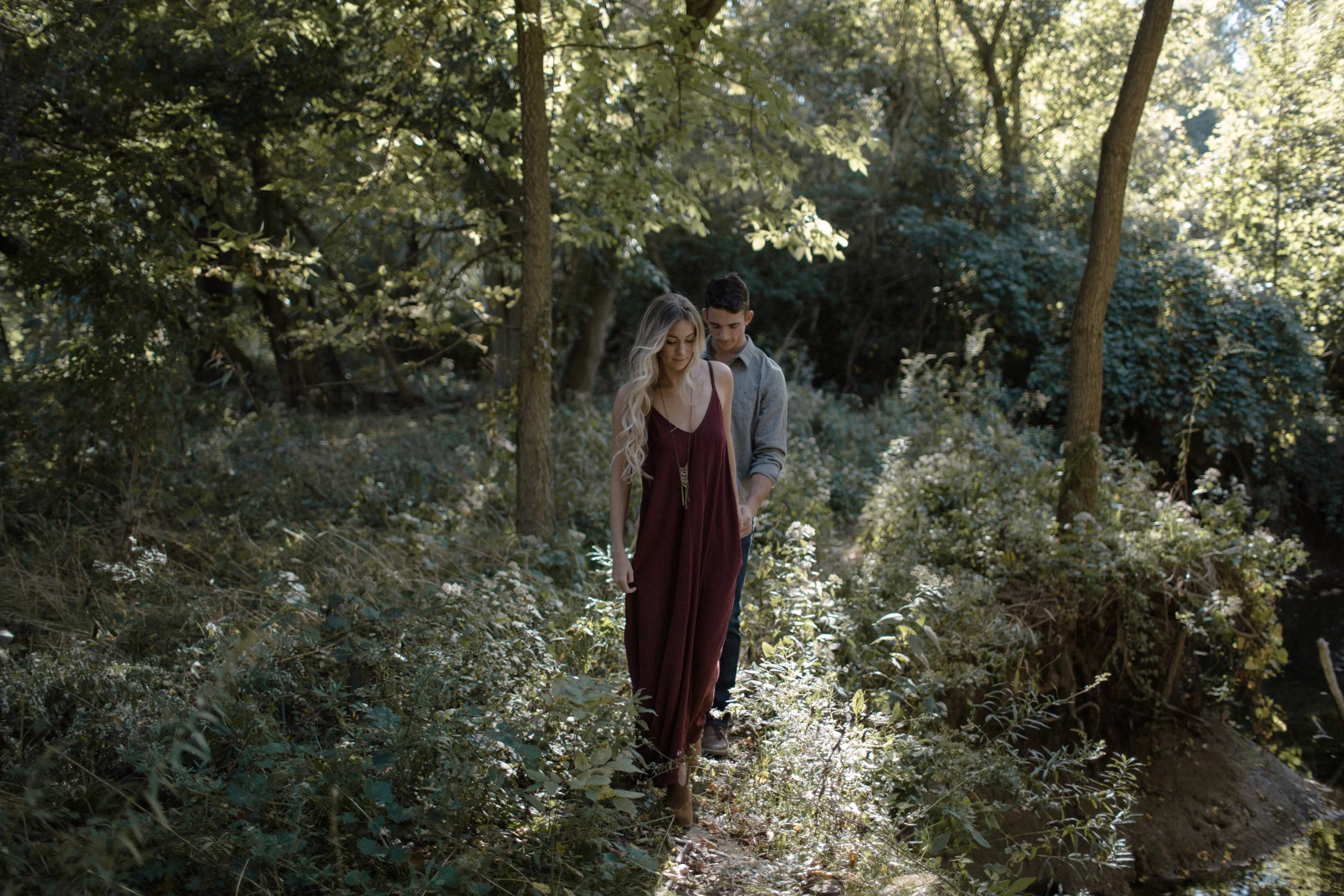 ryan and olivia columbus ohio engagement photographer whetstone park of roses by sarah rose