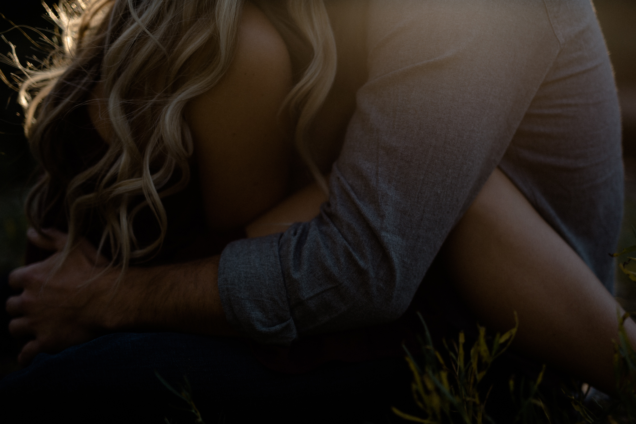 ryan and olivia columbus ohio engagement photographer whetstone park of roses by sarah rose