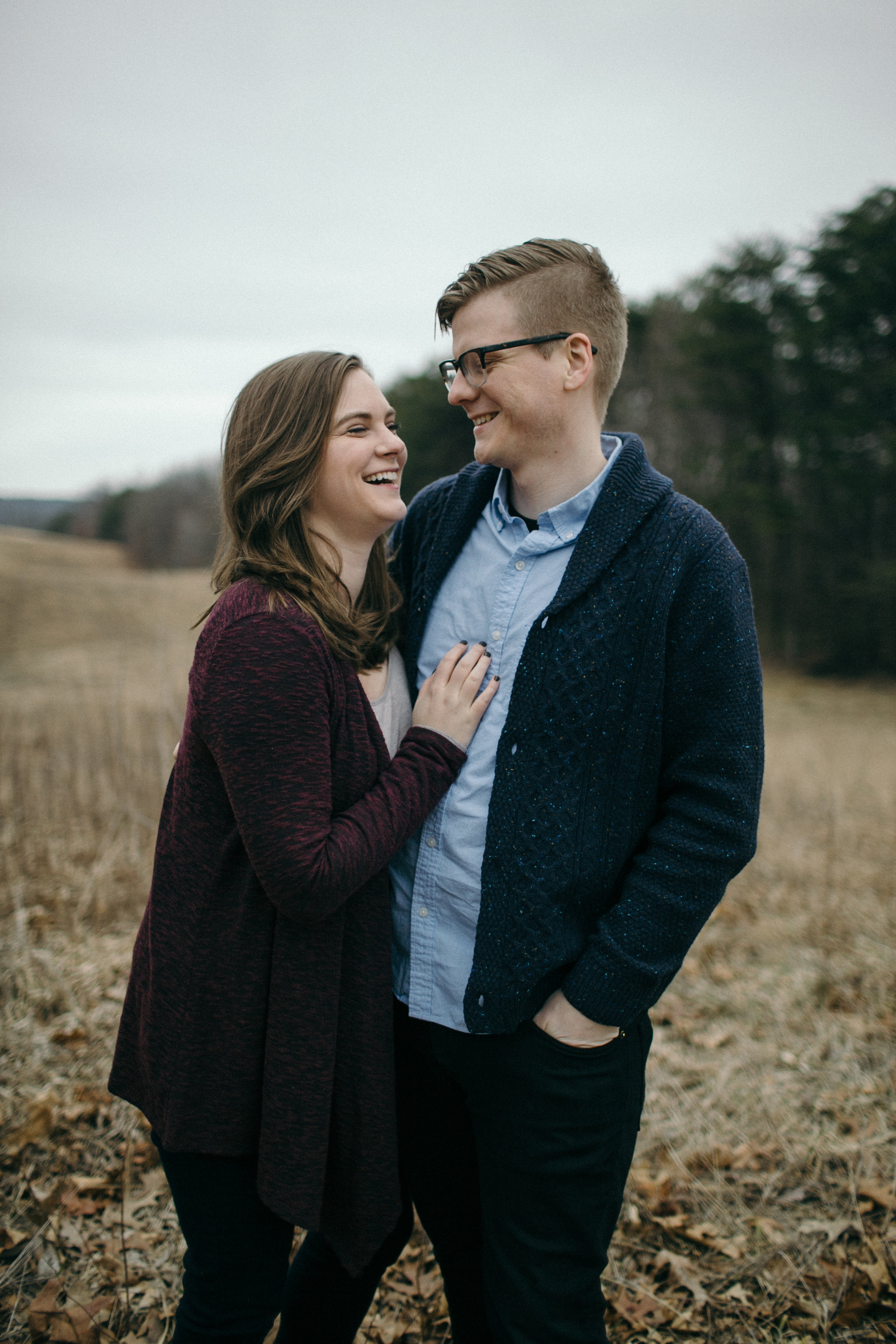 jake and krysti dayton ohio engagement photographer sarah rose hocking hills