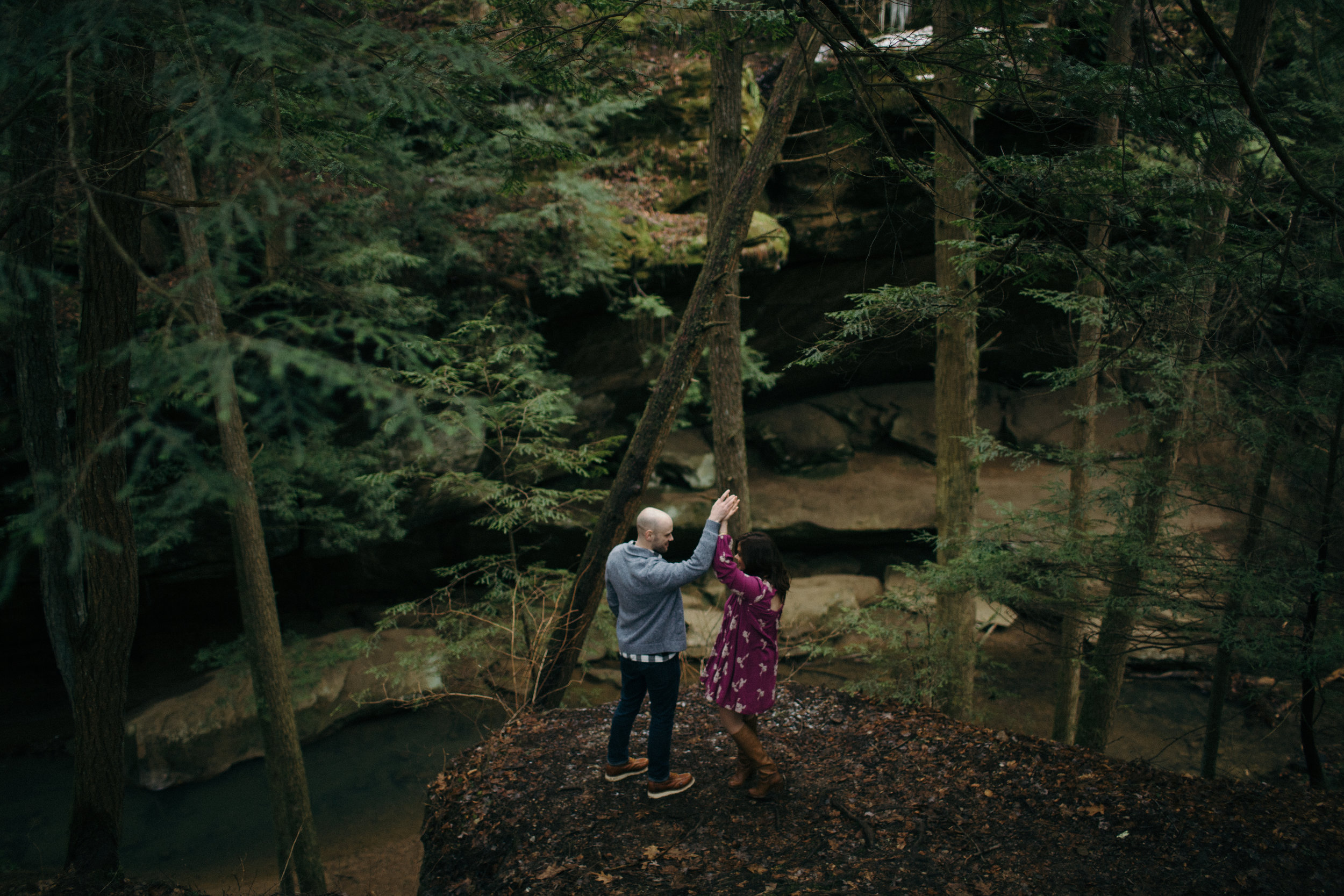 jake and krysti hocking hills ohio wedding photography by sarah rose