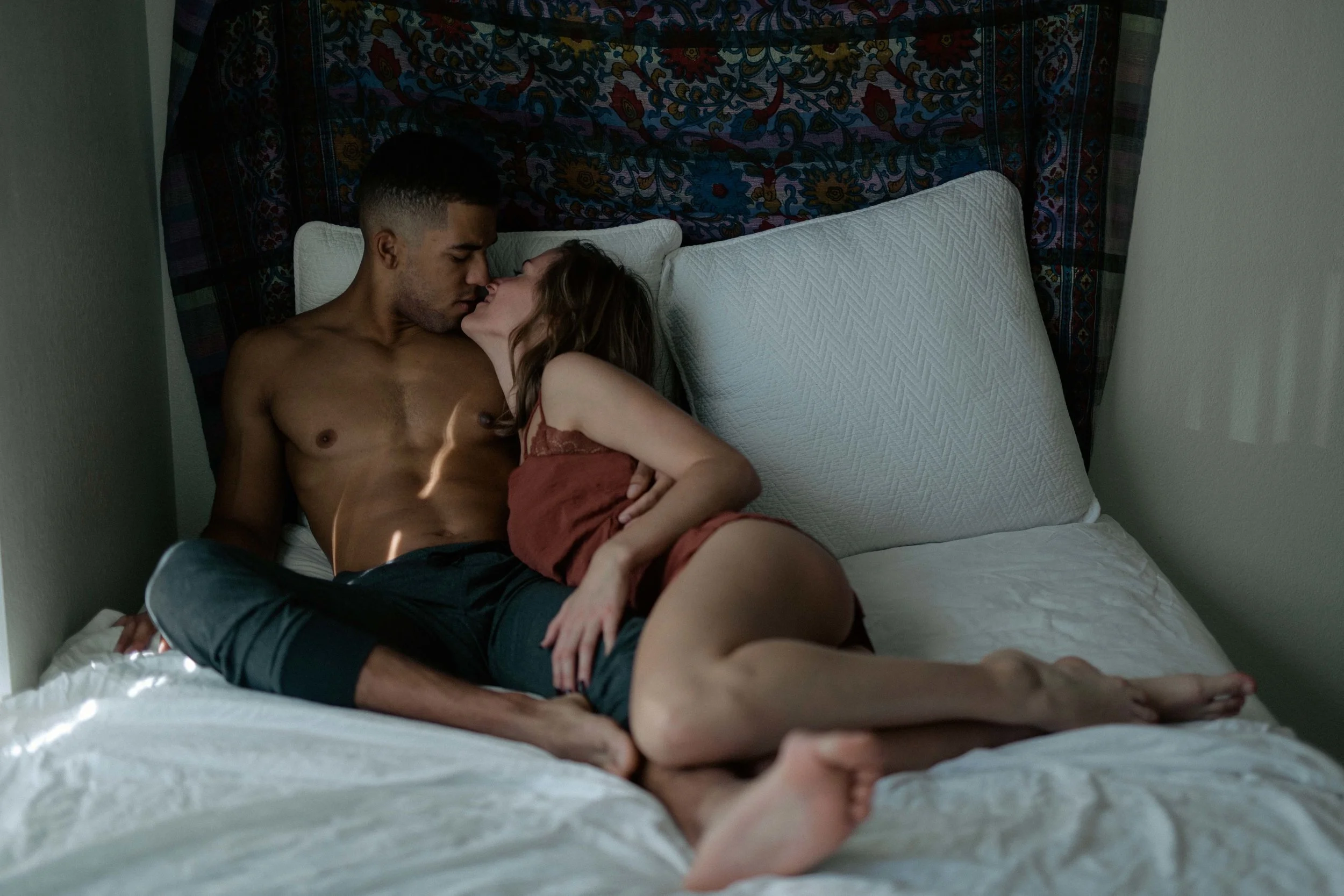 intimate in-home couples photography in phoenix, arizona