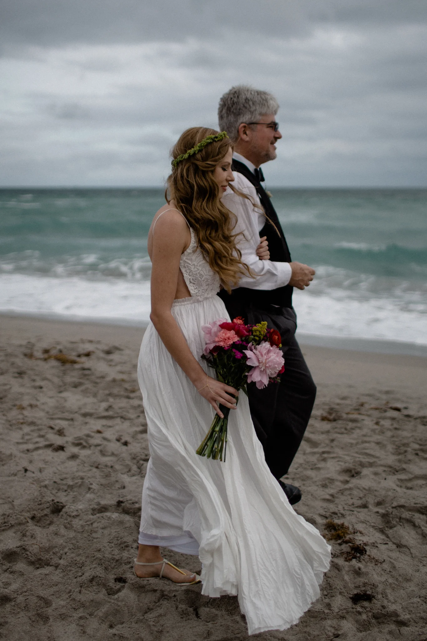 bohemian wedding on a budget florida bohemian beach wedding photographer sarah rose columbus ohio wedding photographer dayton ohio wedding photographer destination wedding photographer