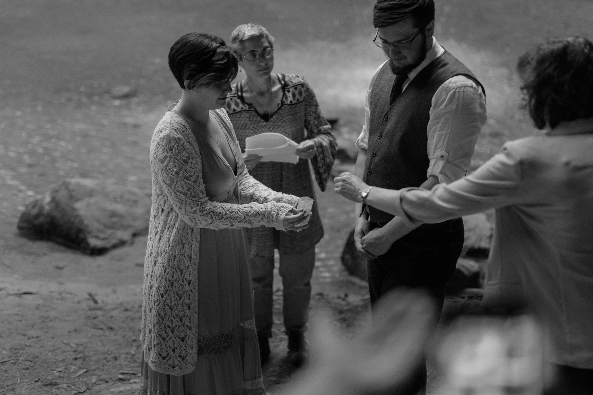dayton ohio wedding photographer sarah rose hocking hills intimate wedding photography