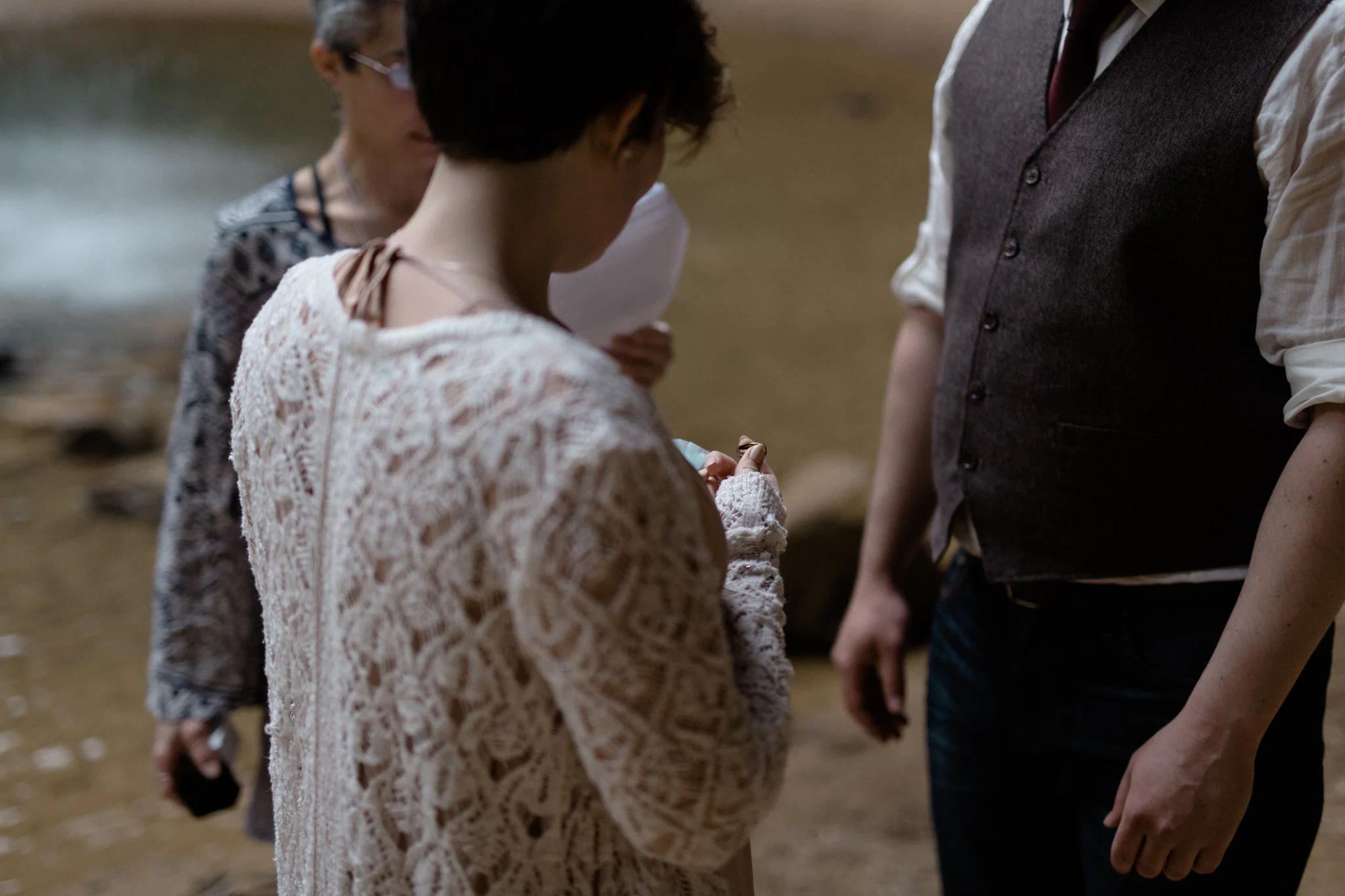 dayton ohio wedding photographer sarah rose hocking hills intimate wedding photography