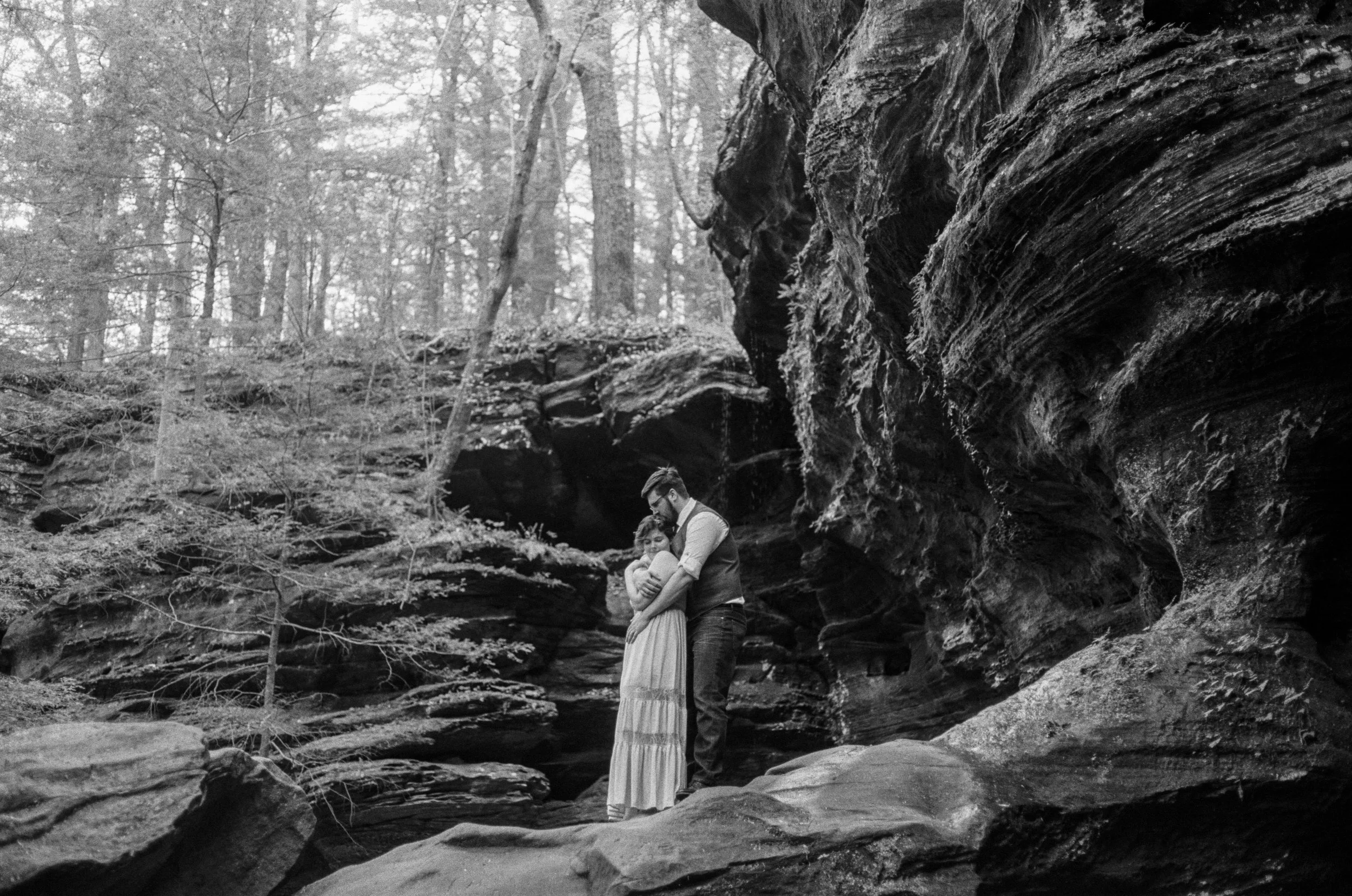 ohio moody film wedding photography hocking hills film photographer sarah rose