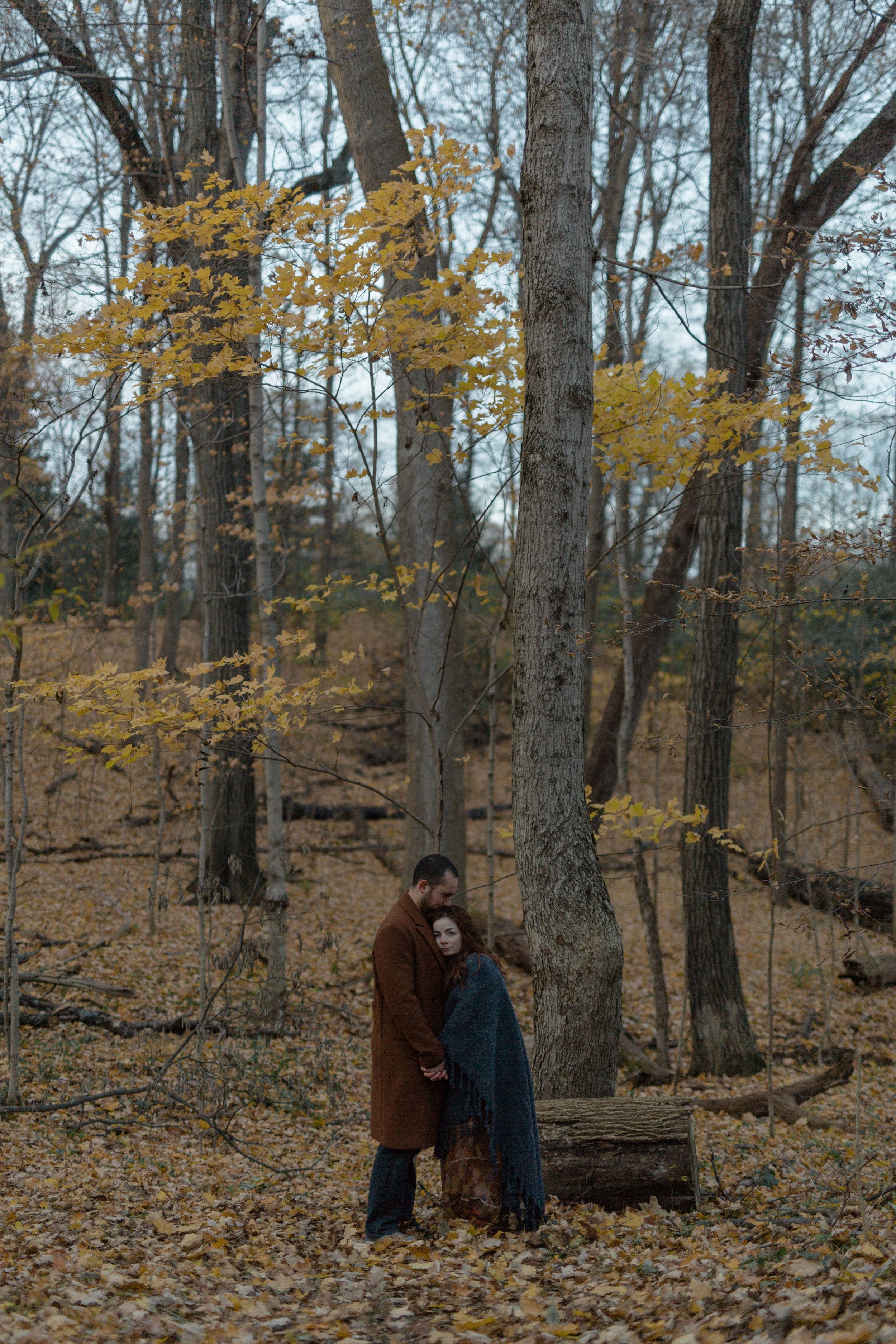 autumn engagement session inspiration. fall engagement session colors. ohio engagement photographer. bohemian floral style. moody engagement photography. sarah rose photography. i am sarah rose.