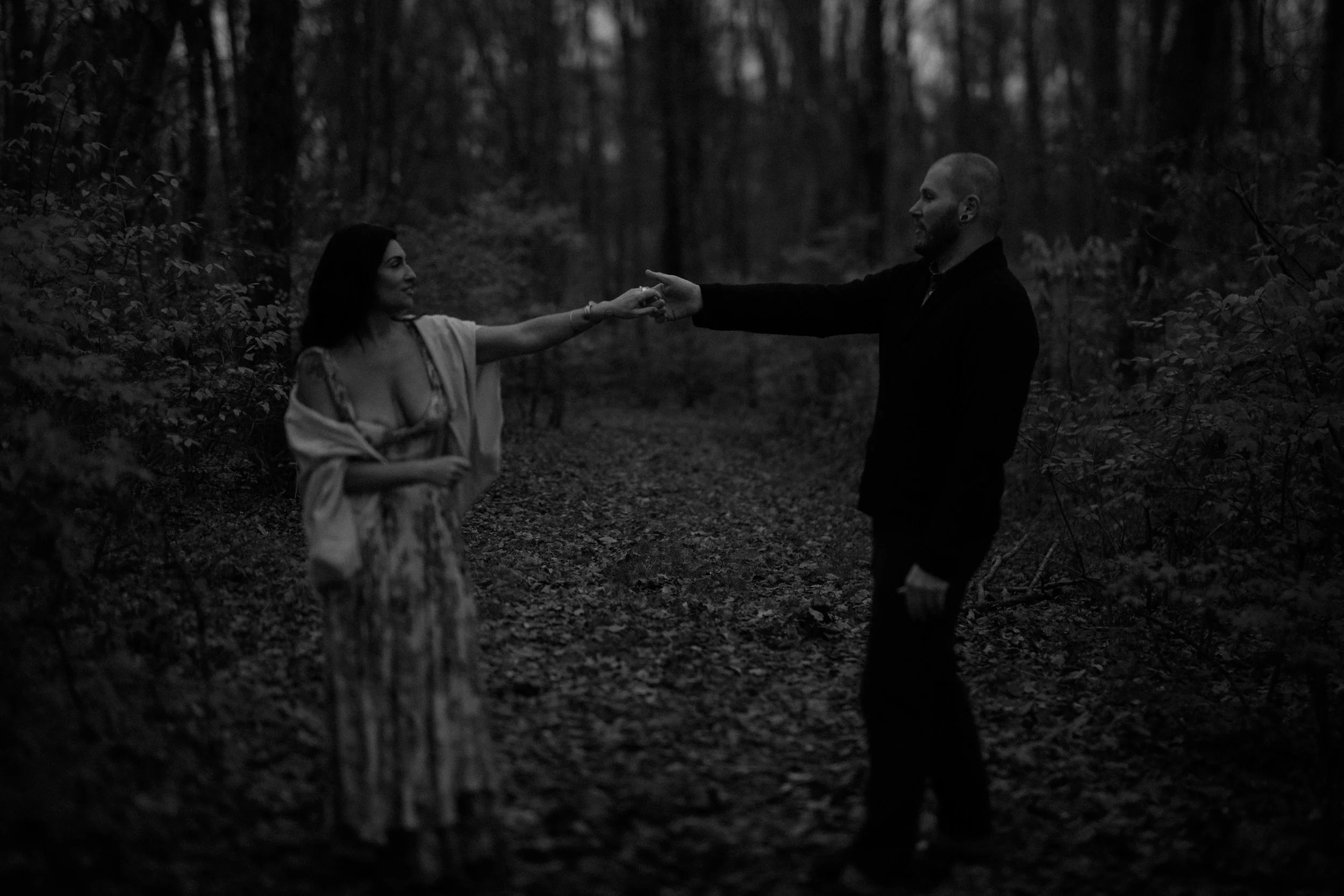 dayton ohio engagement photographer. bohemian floral engagement session. boho style. moody engagement photography. columbus ohio engagement photographer. sarah rose photography. i am sarah rose.