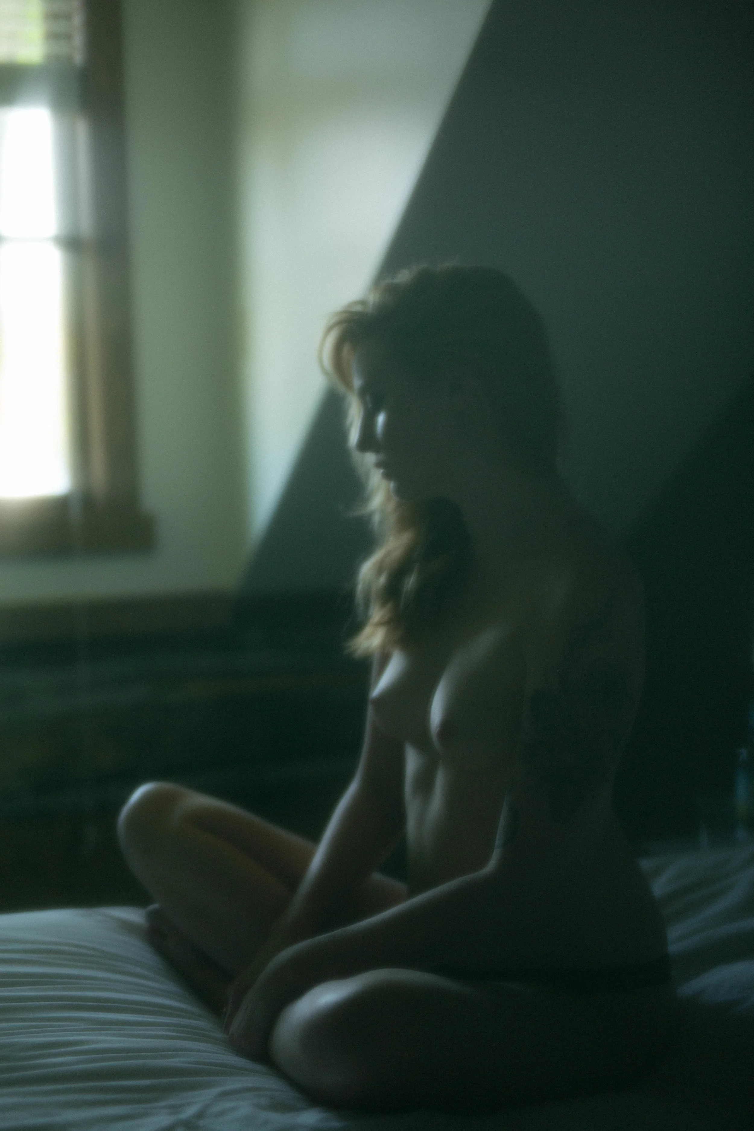 editorial portrait photography. sarah rose photography. ohio portrait photographer. hazy portrait photography