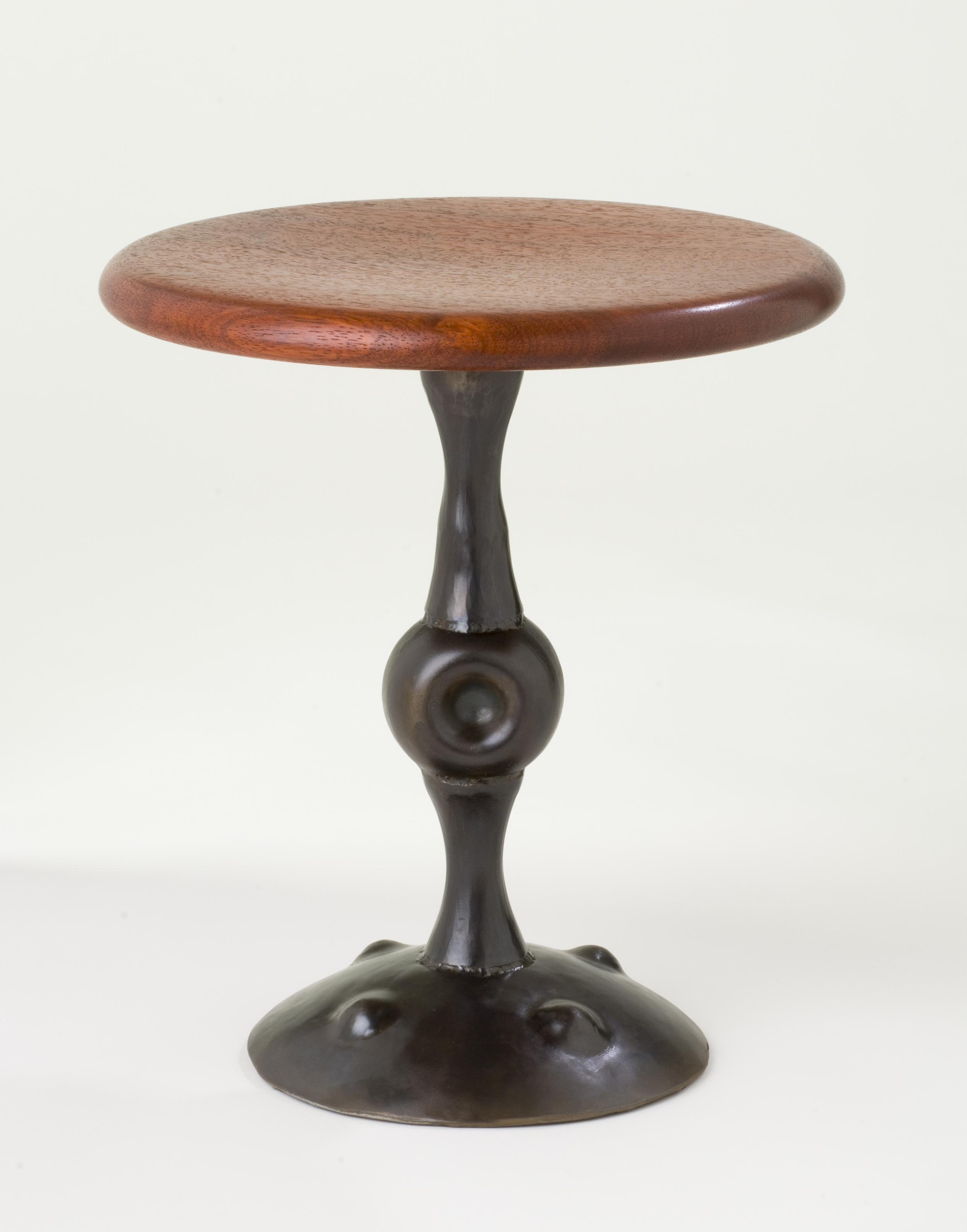 Amara Stool