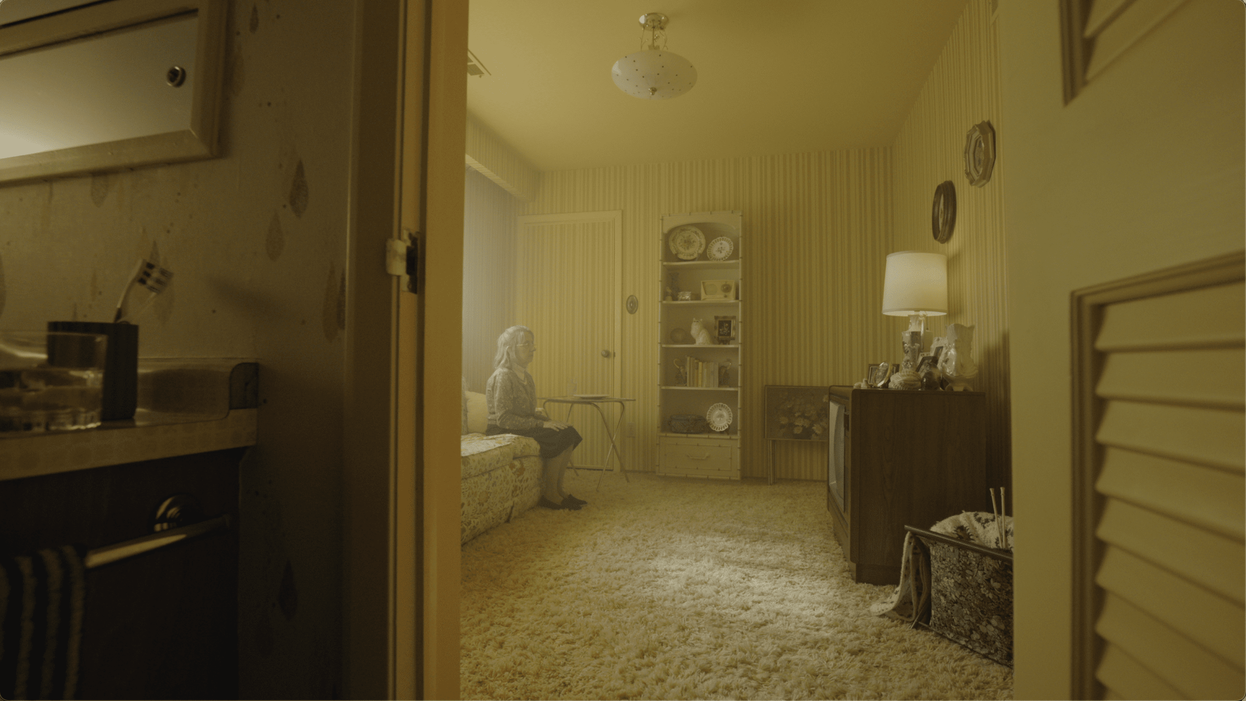 LIVING ROOM, WOMAN, VINTAGE, COMMERCIAL, PRODUCTION DESIGN, HOPELITTLE, HOPE LITTLE, TORONTO