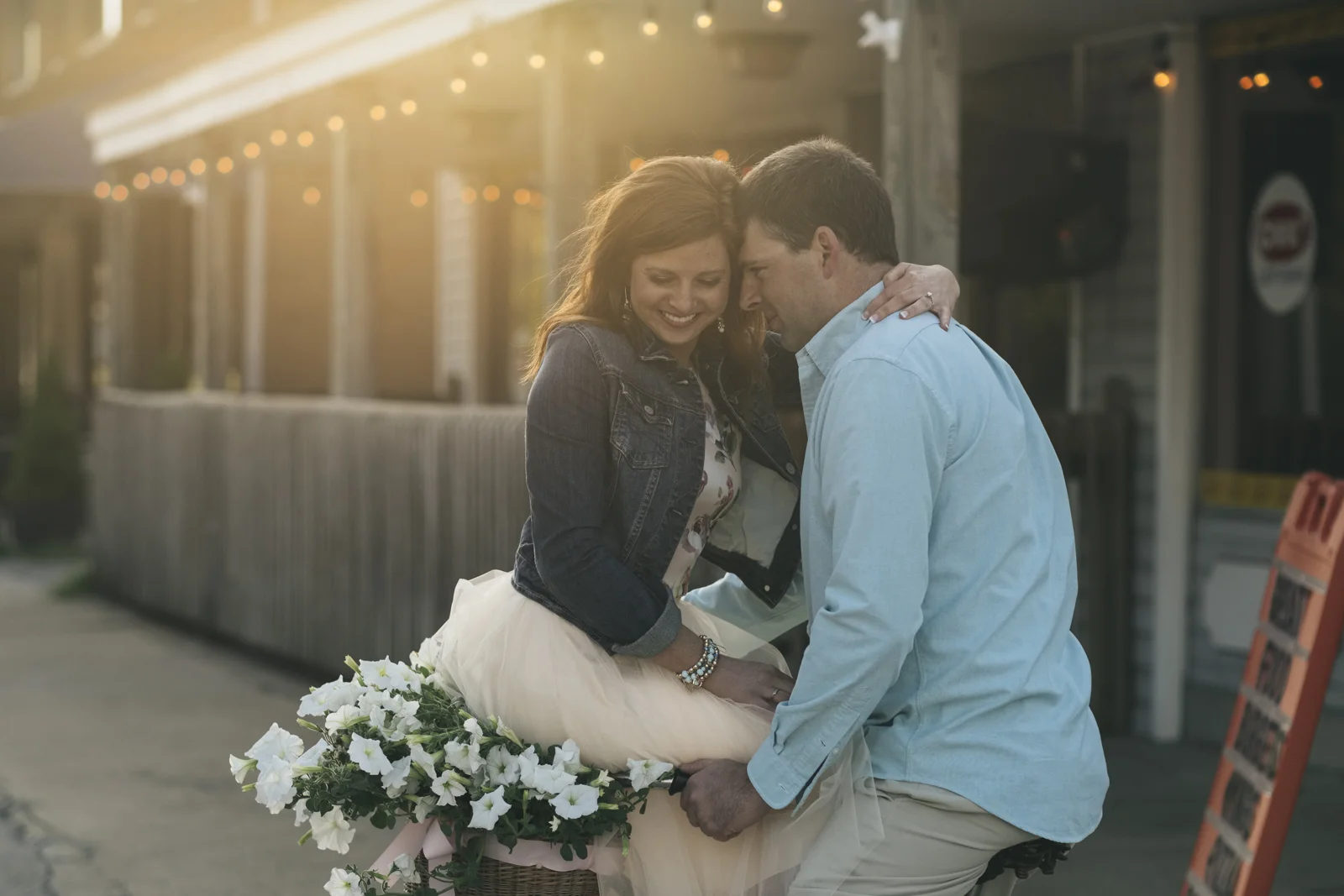 Cute engagement session in Marblehead, Ohio.