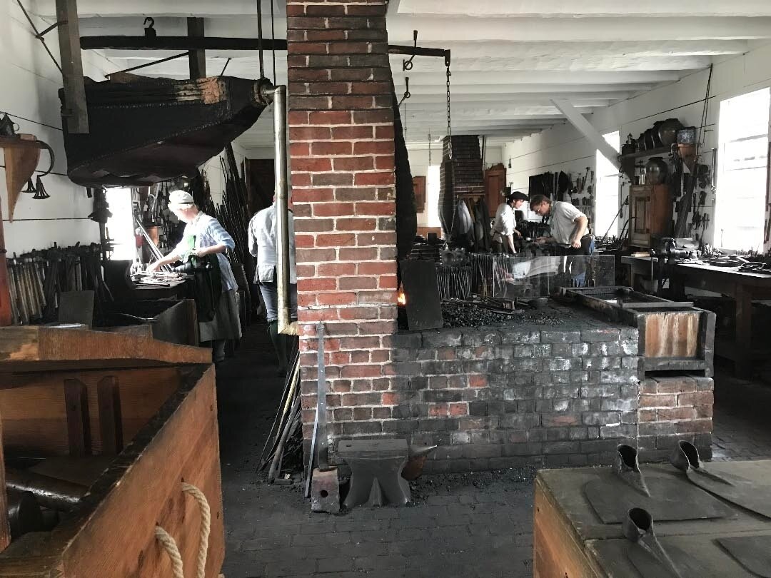 Colonial Williamsburg scenes:⁠
Blacksmiths at work.⁠
⁠
#LorettaChase #ColonialWilliamsburg #Blacksmith