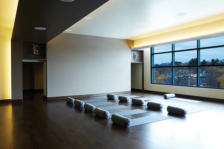 Yoga-02.jpg