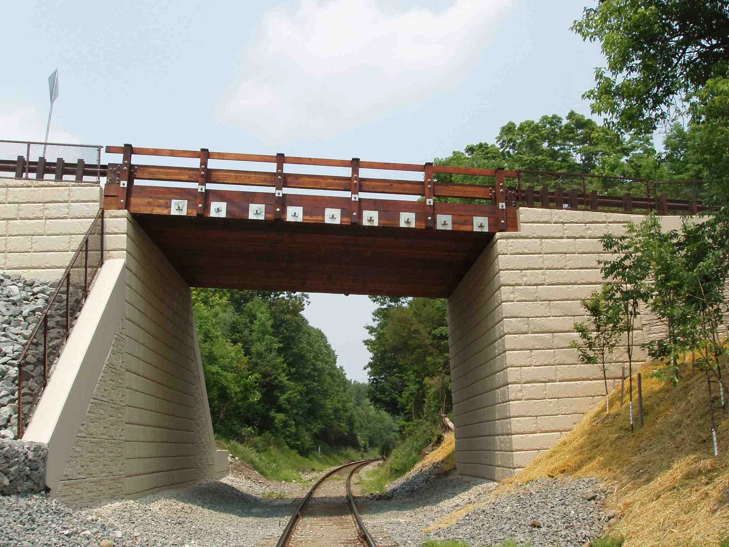 Timber Vehicular Bridges — Laminated Concepts Industries
