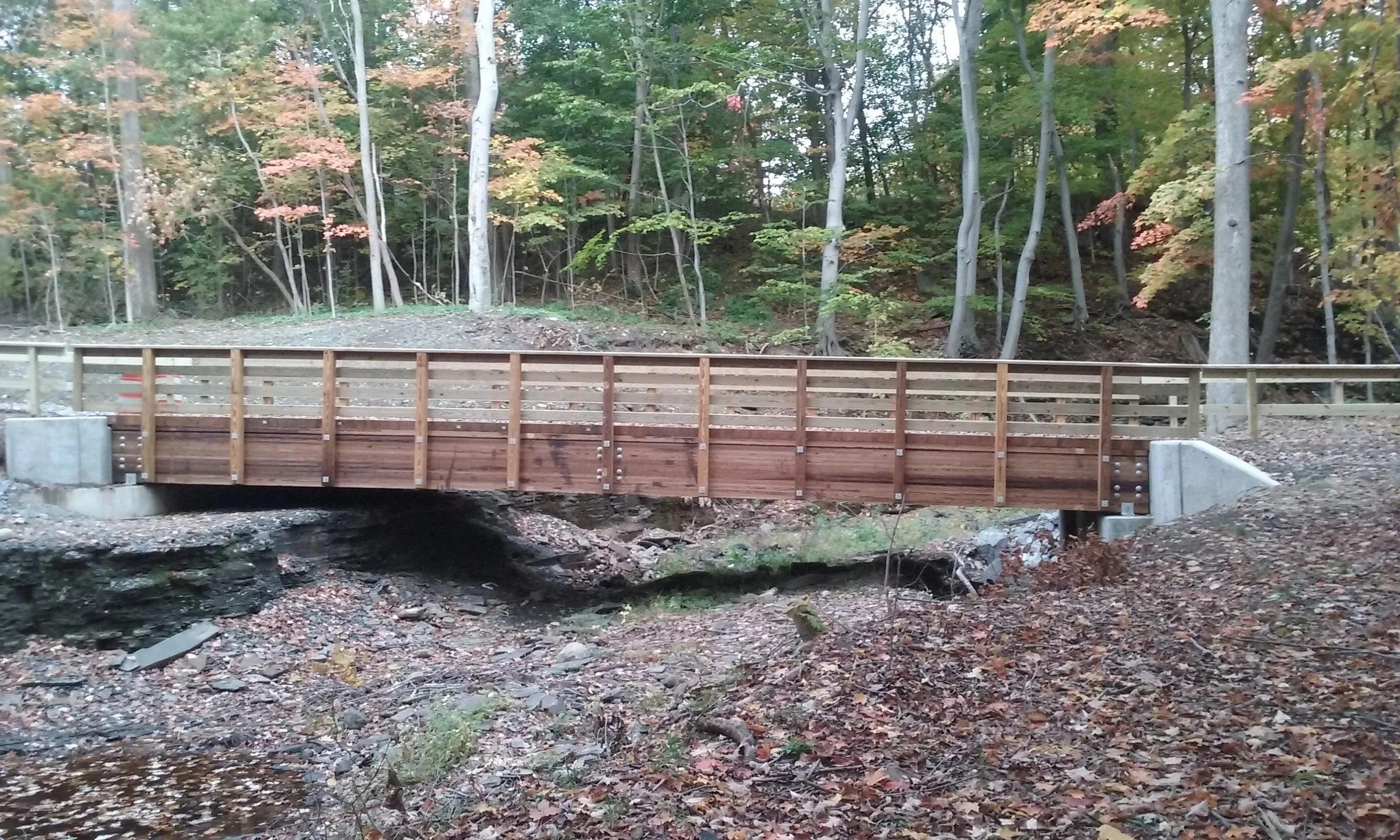 Timber Pedestrian Bridges — Laminated Concepts Industries