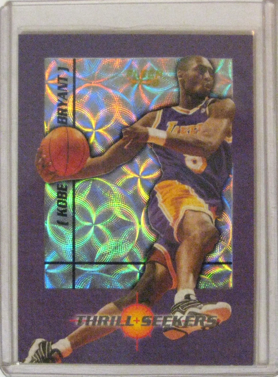 1997-98 Fleer Thrill Seekers Kobe Bryant.