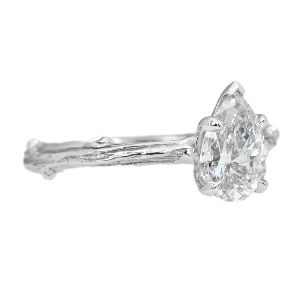 pear shaped twig ring_side.jpg