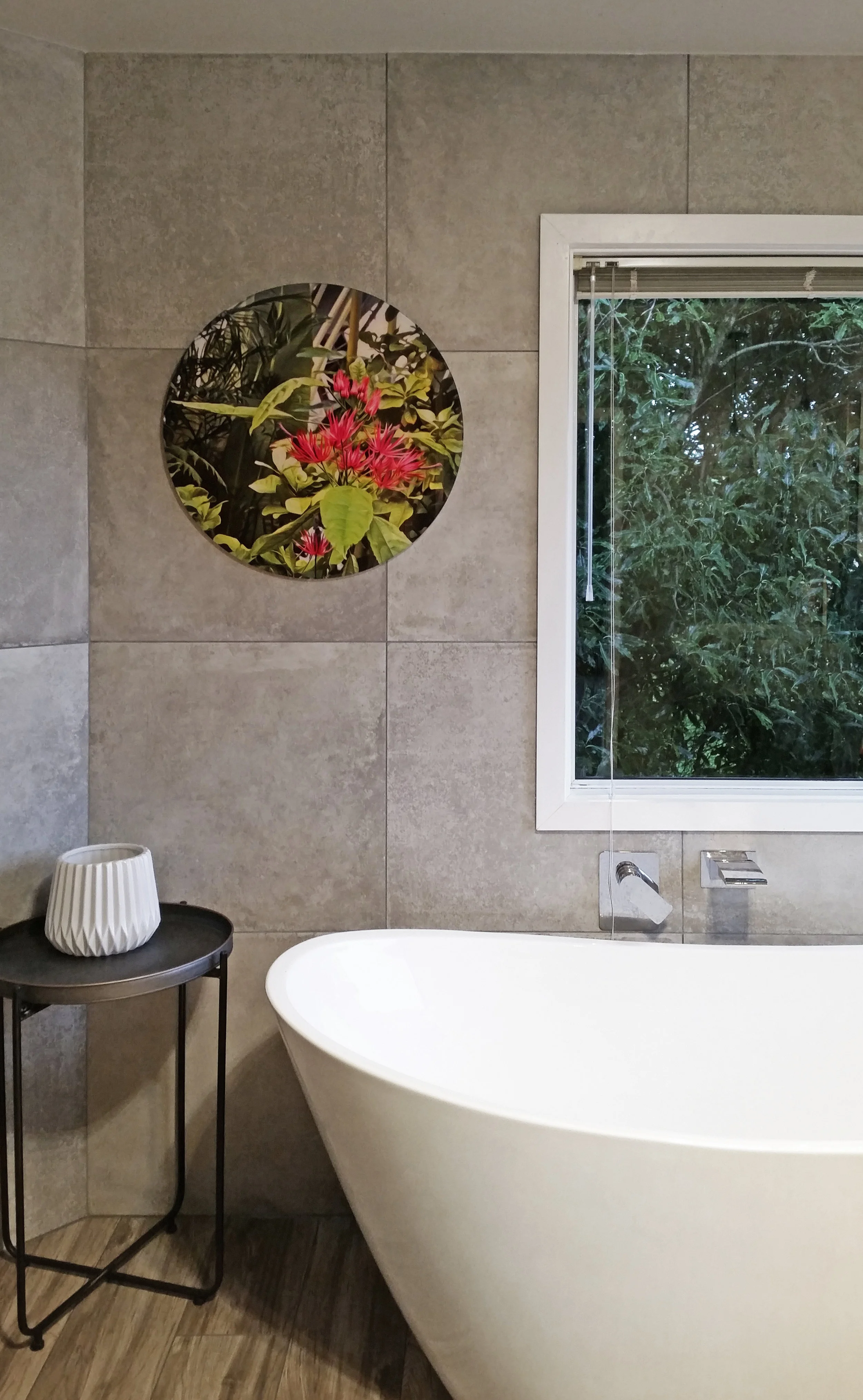 ‘‘Secret Garden’’  600mm diameter glass wall art