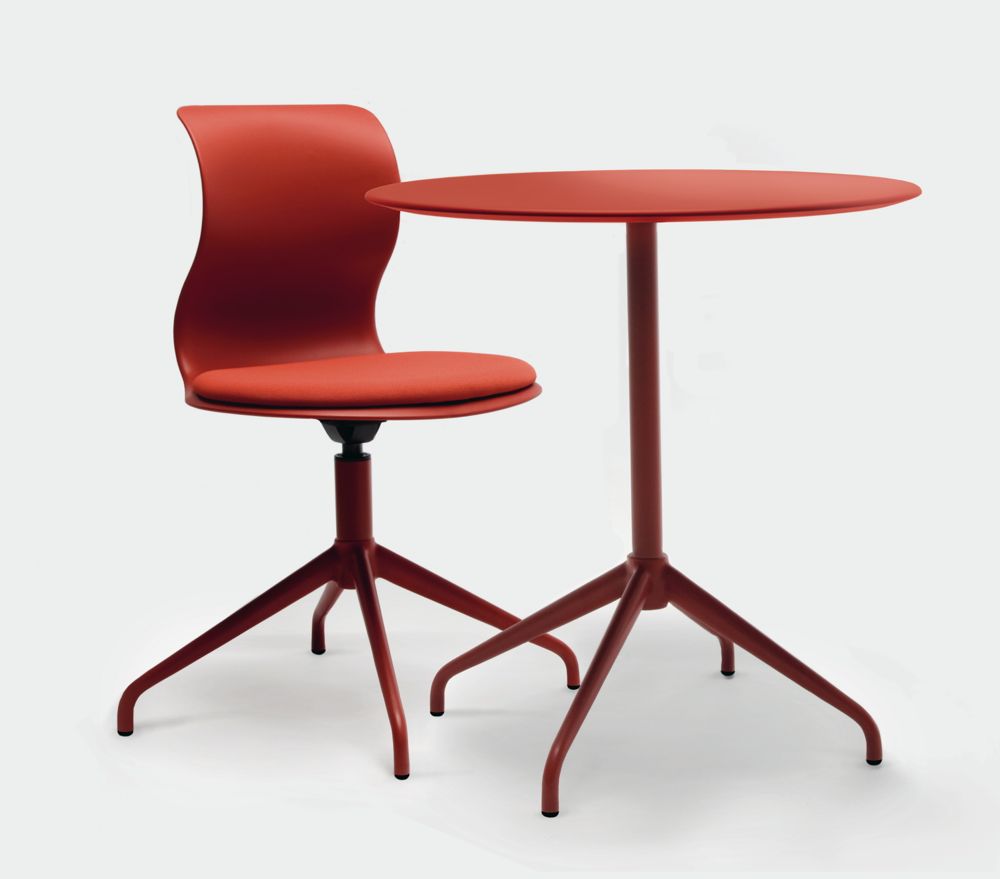 PRO_Four_Star_Frame_Chair_Table_Coralred - version 2.jpg