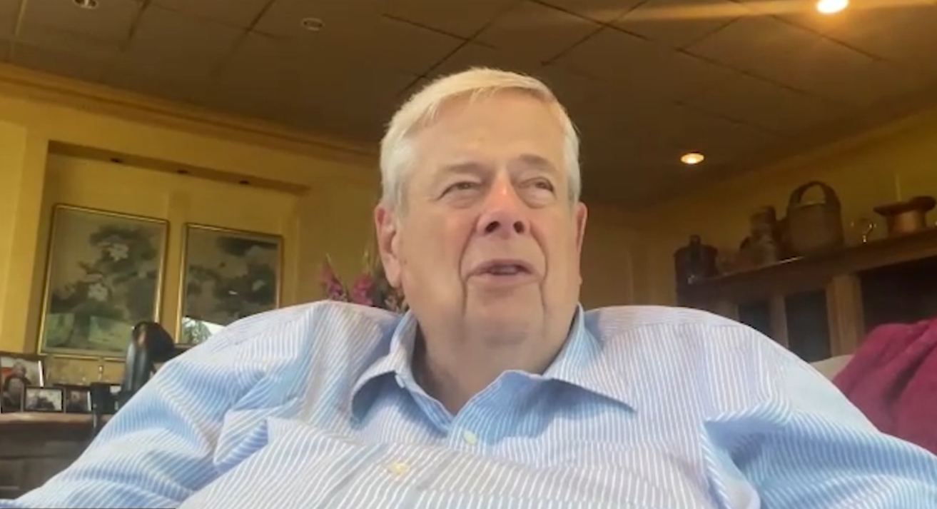 Robert L. Dilenschneider