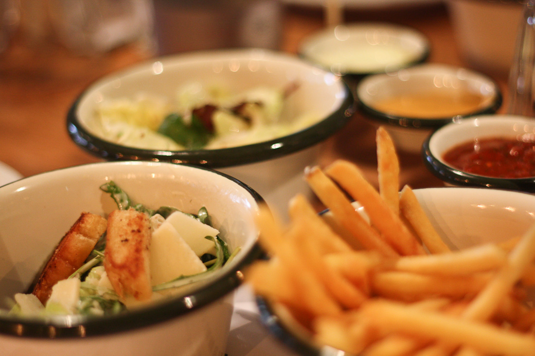 SoHo Chicken, Restaurant in Eppendorf. ©Anissa Brinkhoff, SUSIES LOCAL FOOD