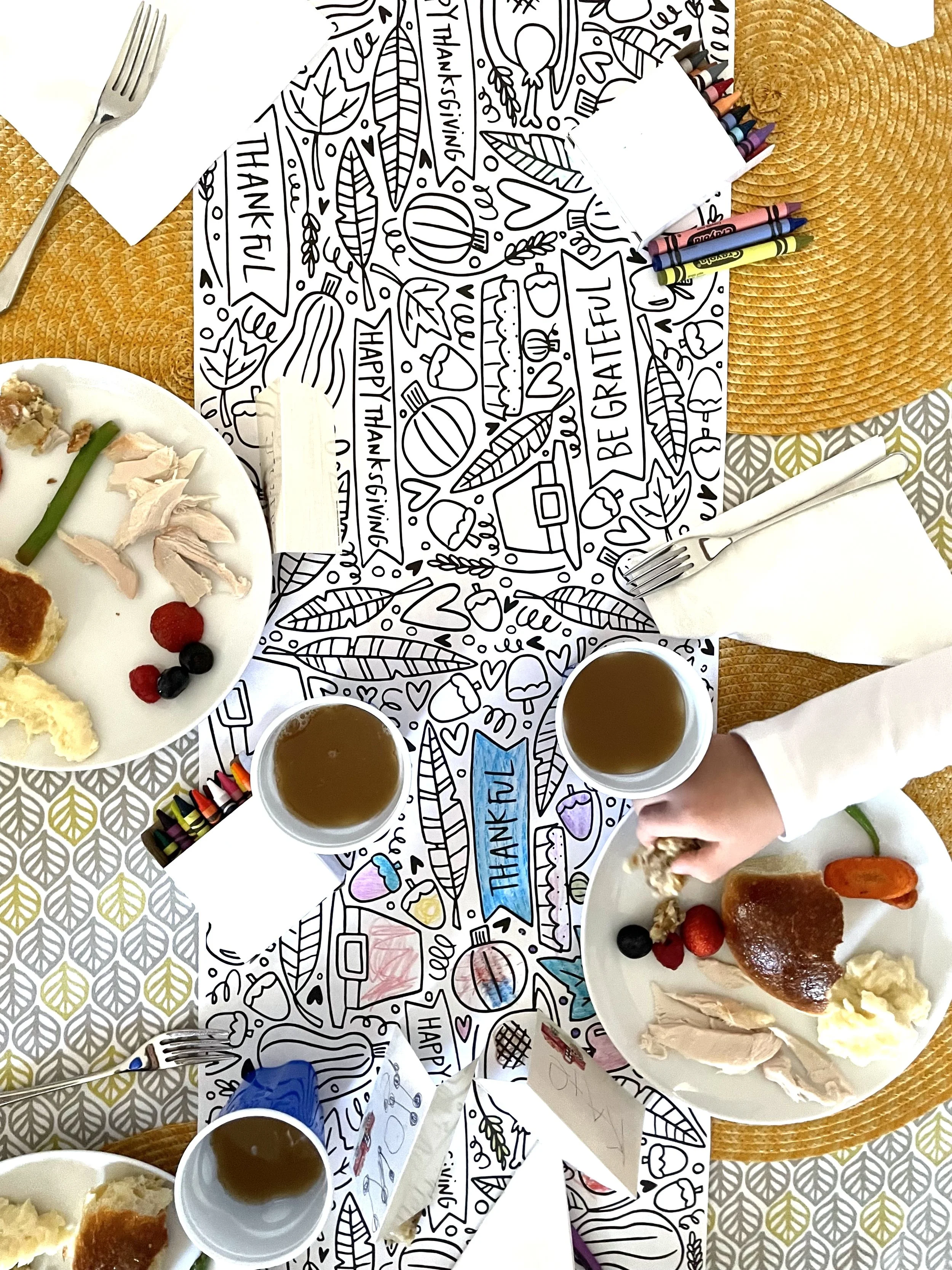 ThanksgivingTable.ColoringXOLP.jpg